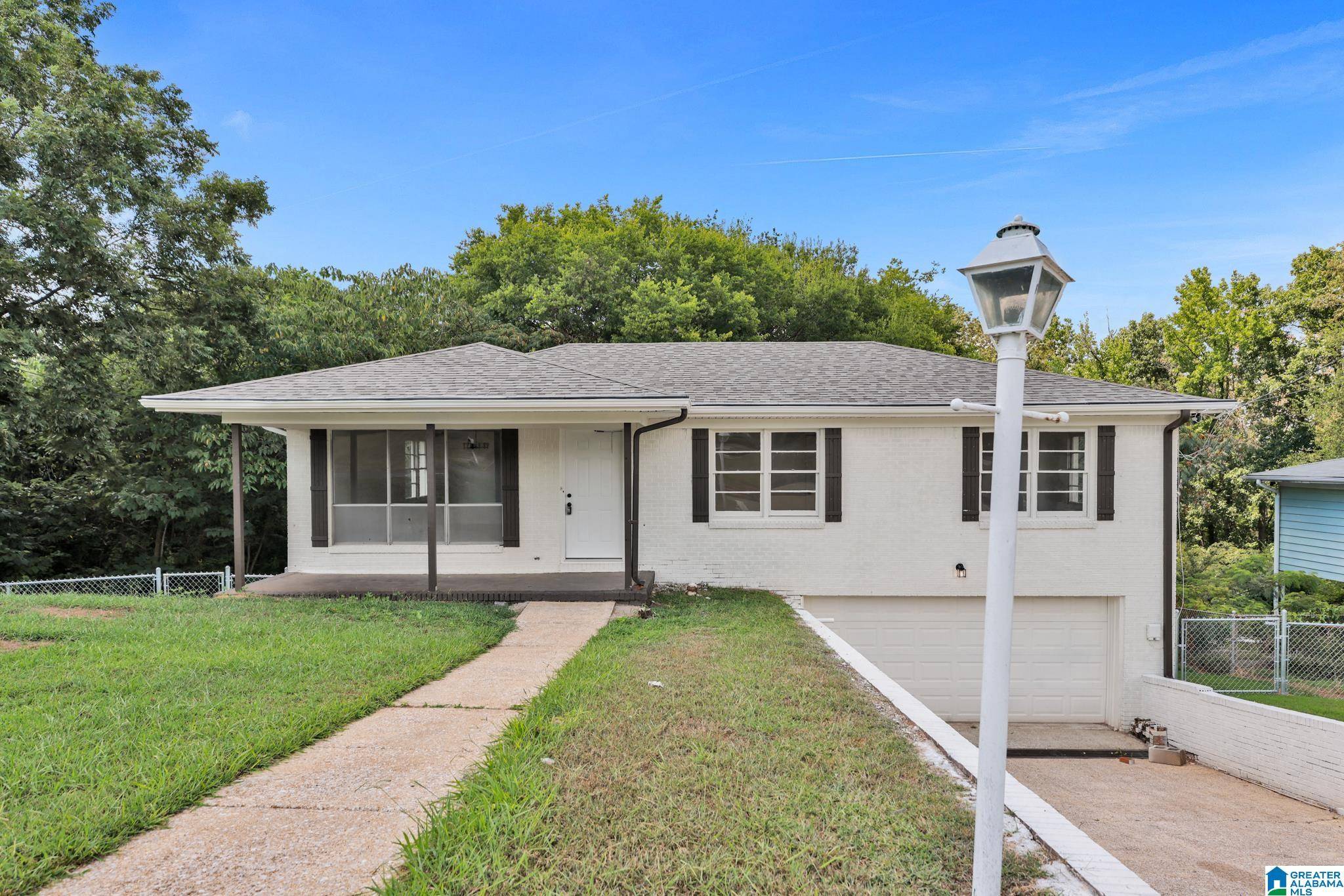 Birmingham, AL 35211,1612 LAUREL AVENUE SW