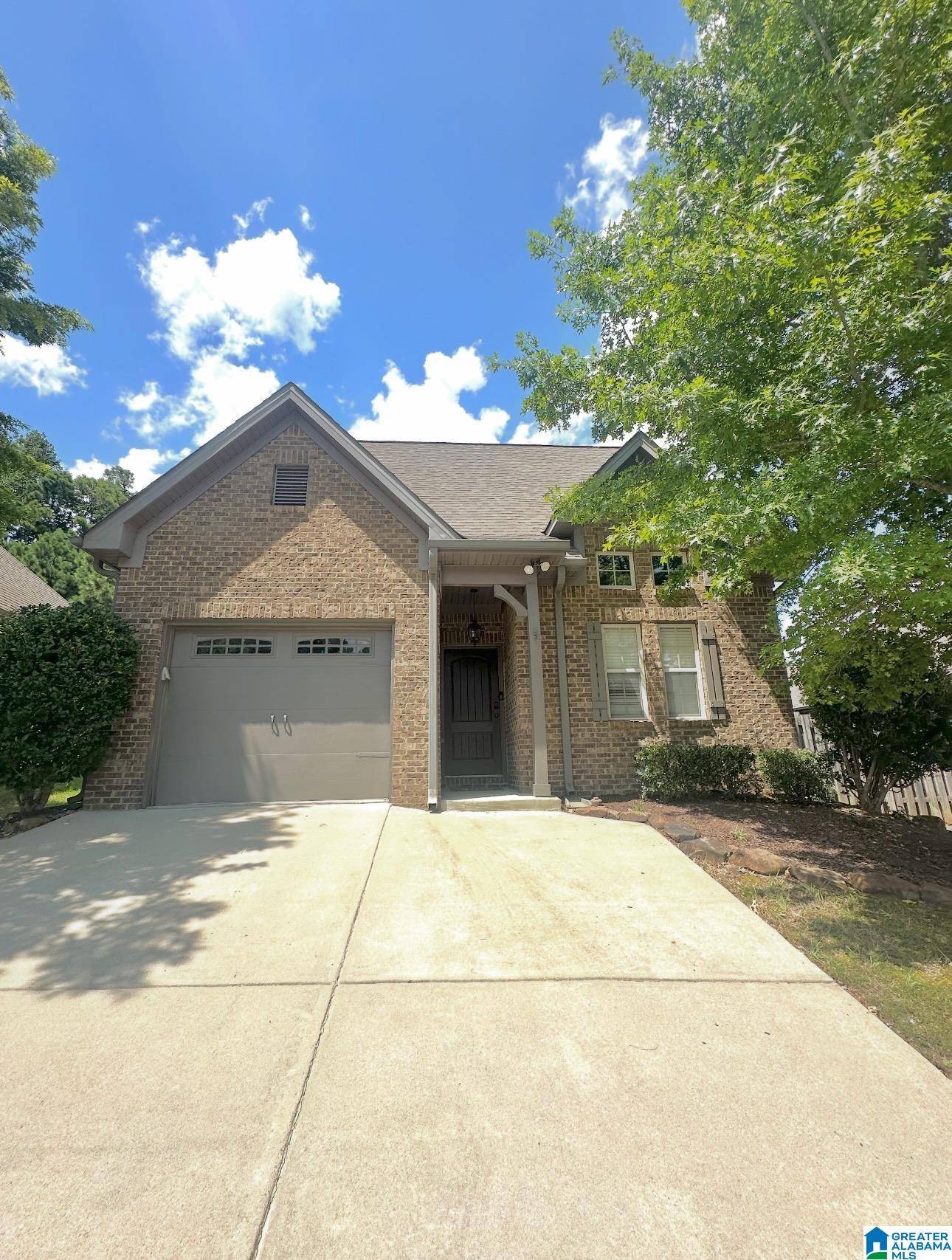 Birmingham, AL 35211,102 KINGSTON COURT