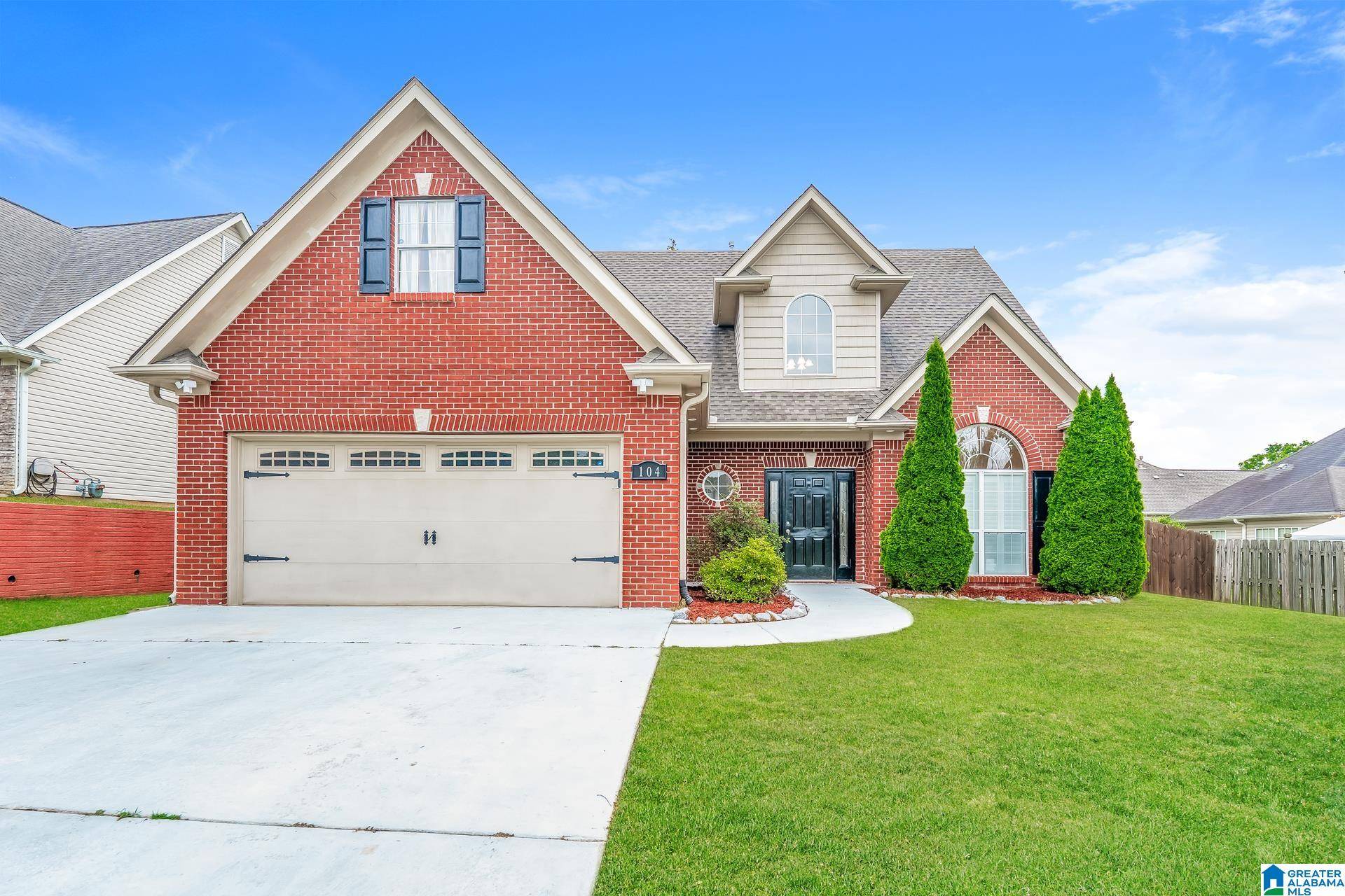 Calera, AL 35040,104 HERMITAGE LANE