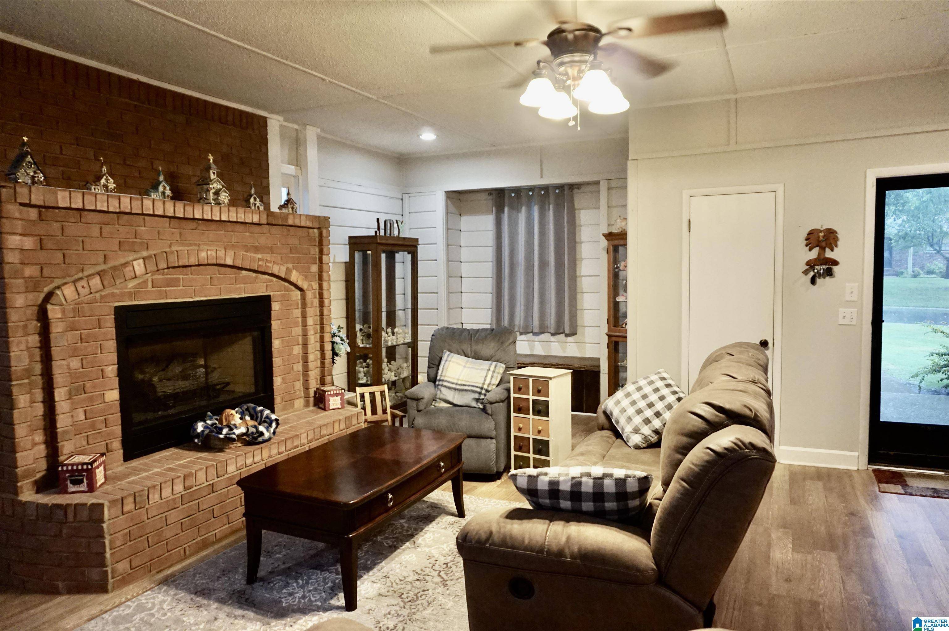 Cullman, AL 35055,1417 COTTONWOOD LANE SE