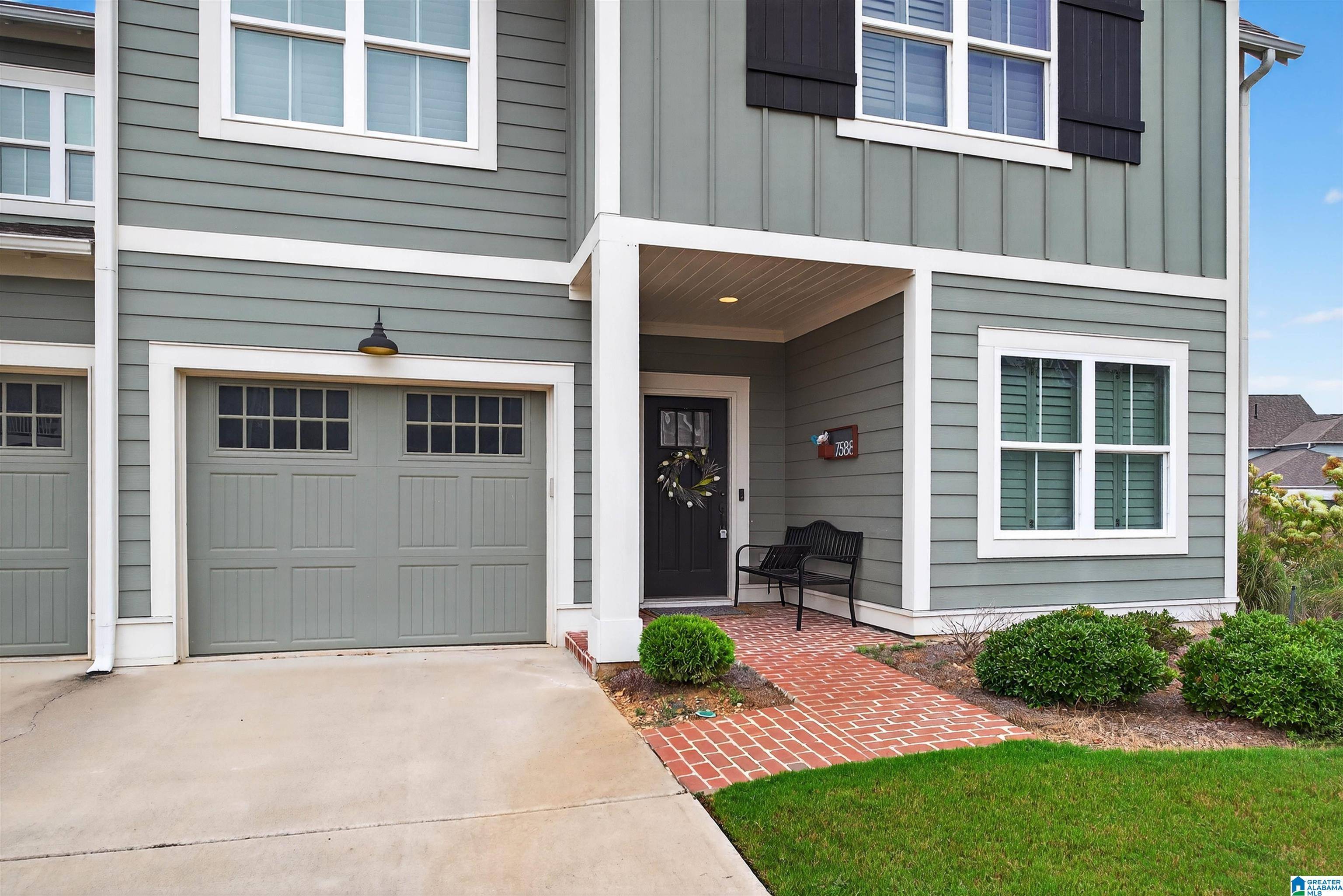 Trussville, AL 35173,7588 PAINE DRIVE