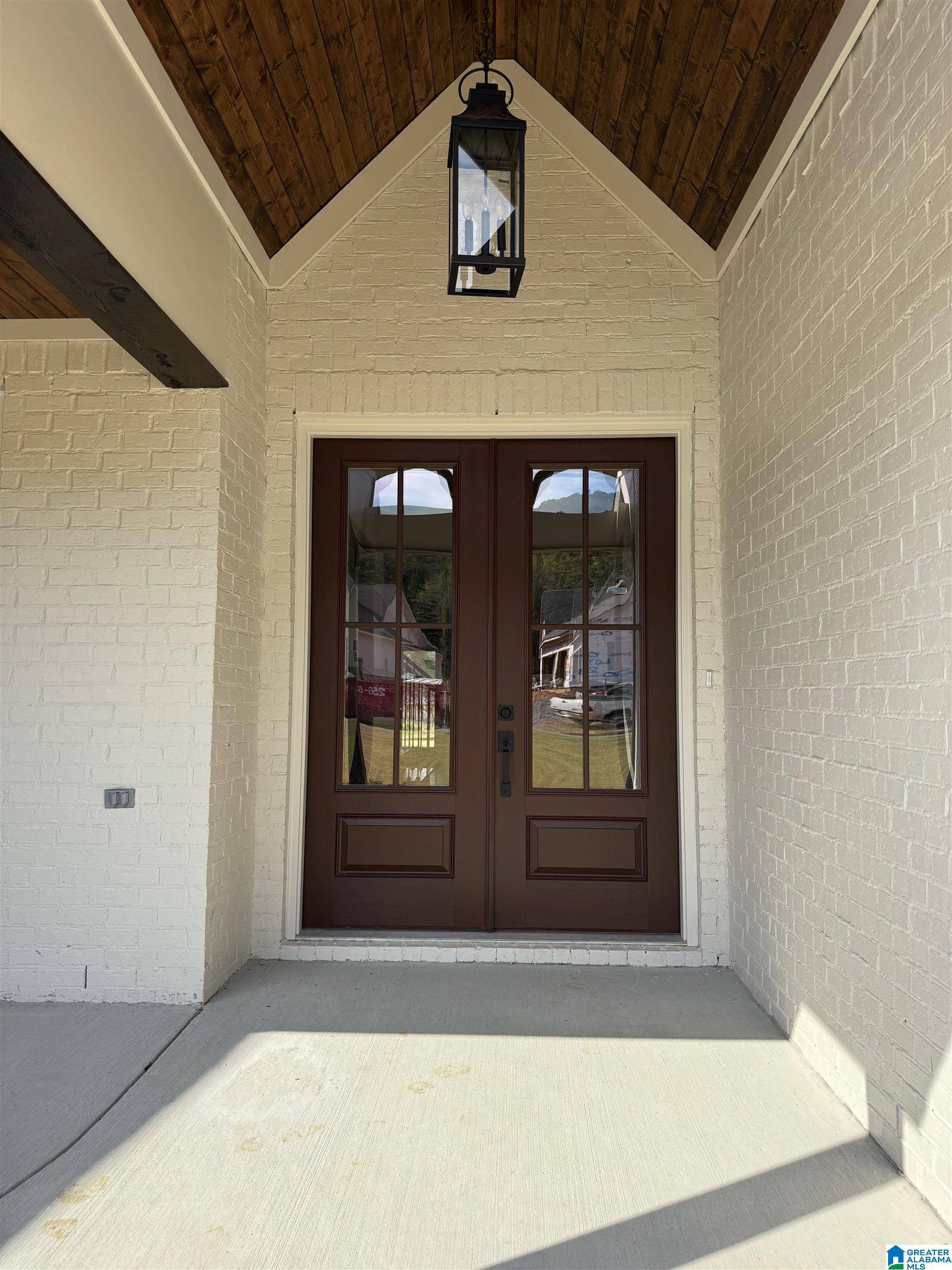 Guntersville, AL 35976,334 LAKE CREEK DRIVE