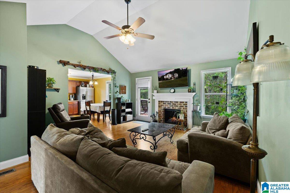 Odenville, AL 35120,835 MAGNOLIA CREST LANE