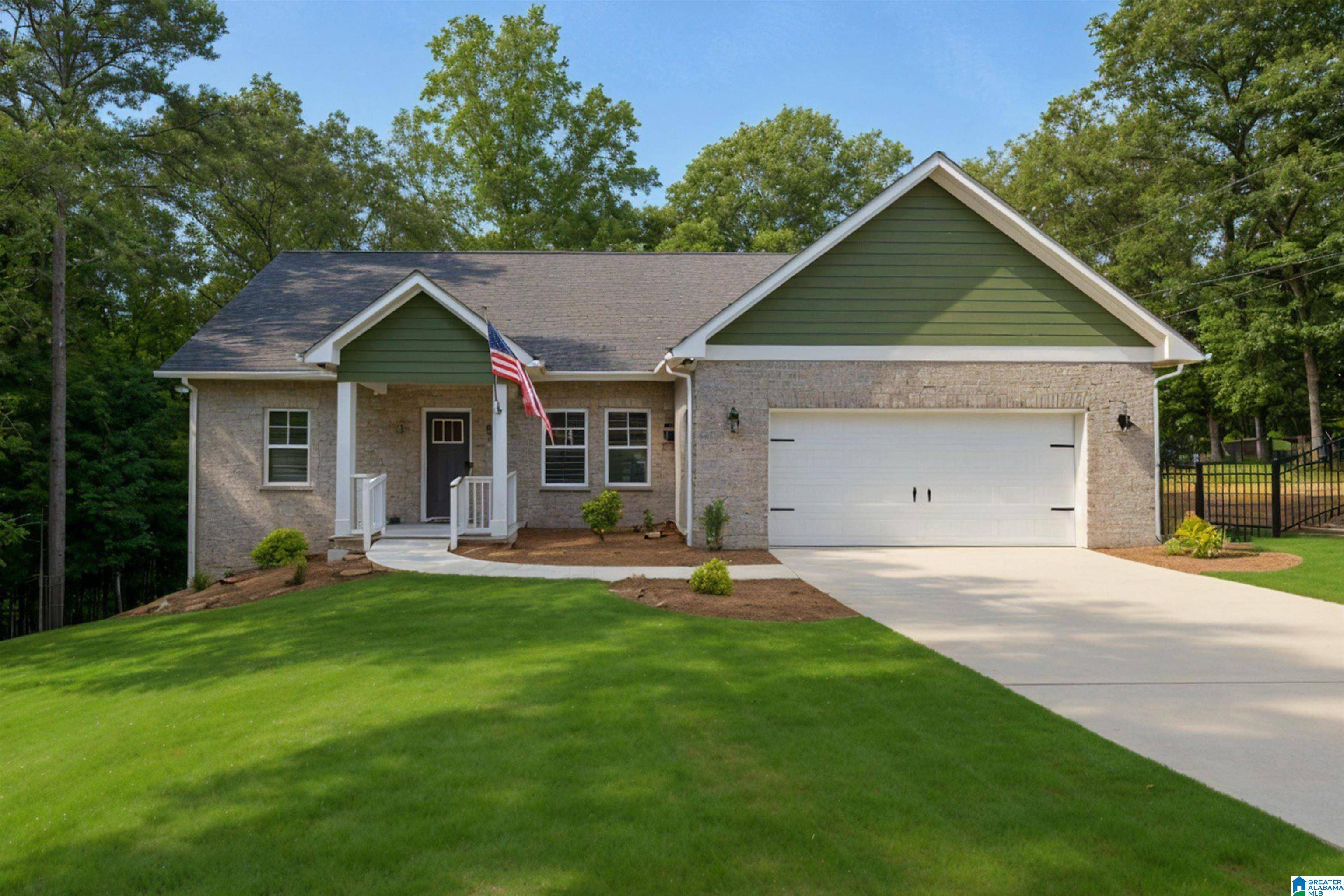 Chelsea, AL 35043,175 SHAW DRIVE