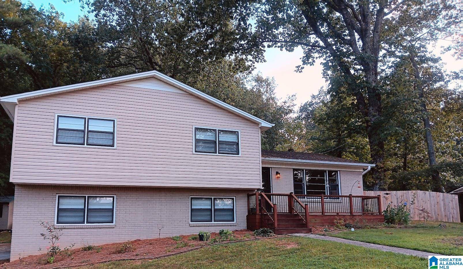 Cullman, AL 35055,1416 MAPLE DRIVE