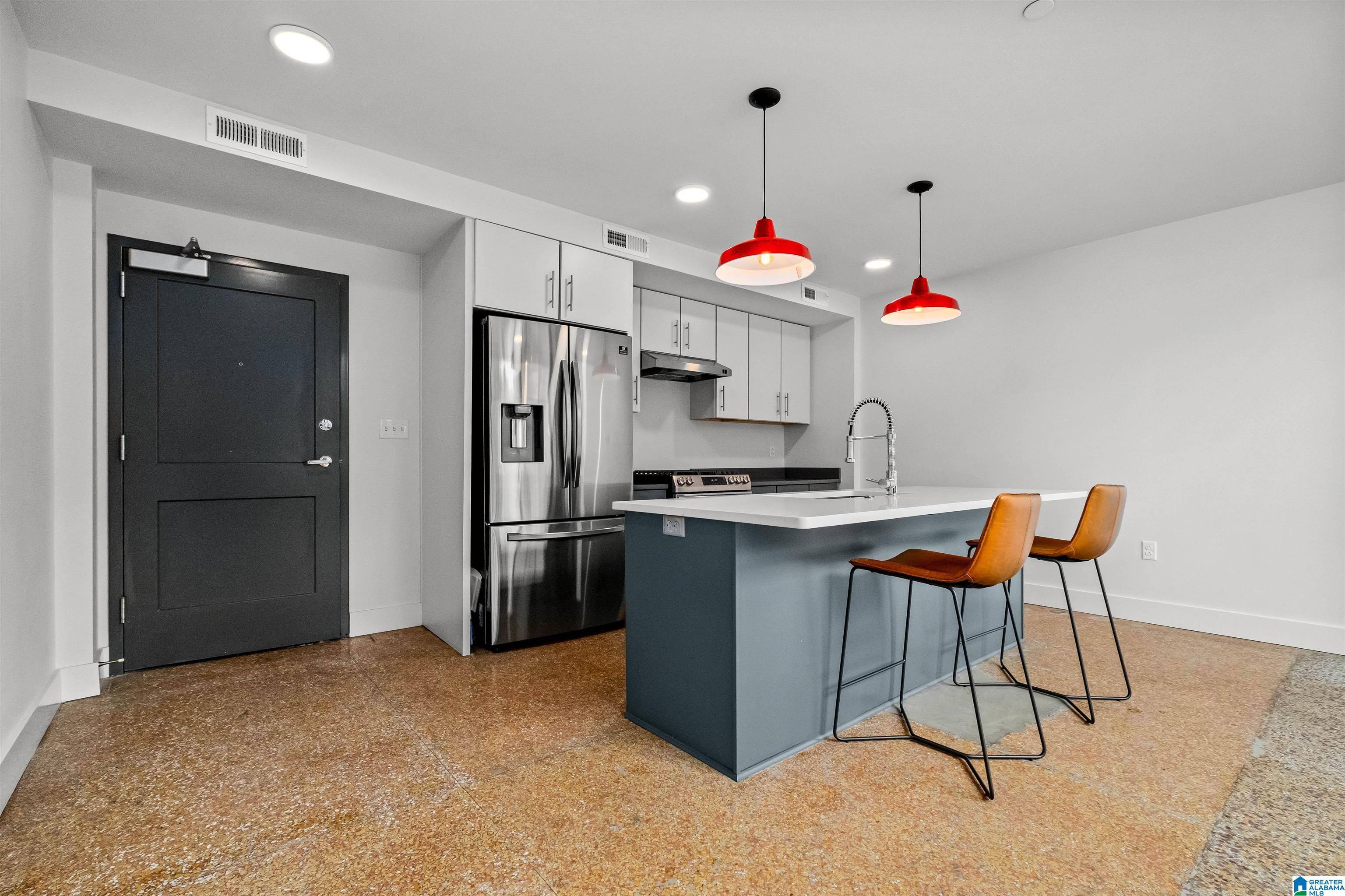 Birmingham, AL 35203,1801 2ND AVENUE N #101