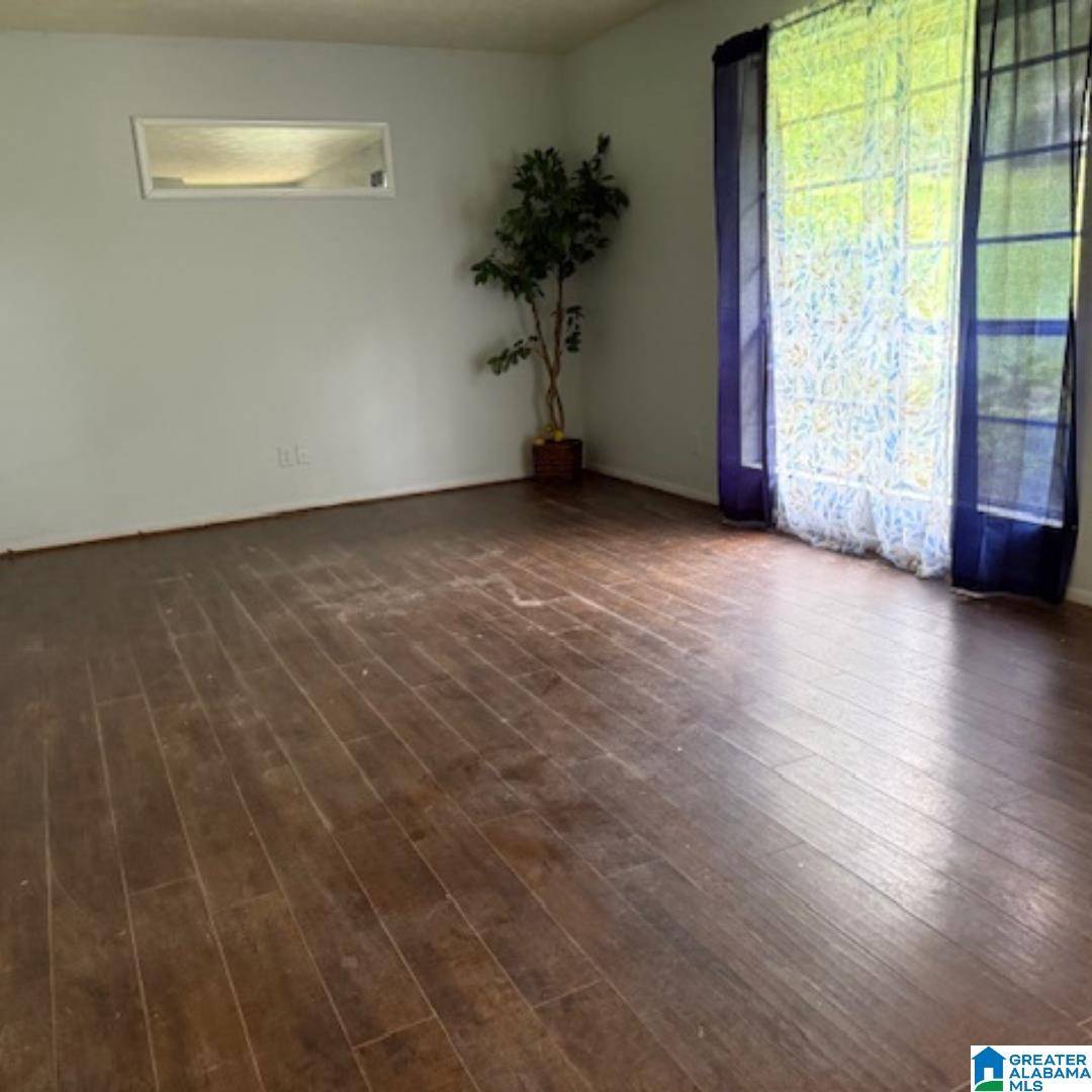 Weaver, AL 36277,1018 HILLCREST DRIVE