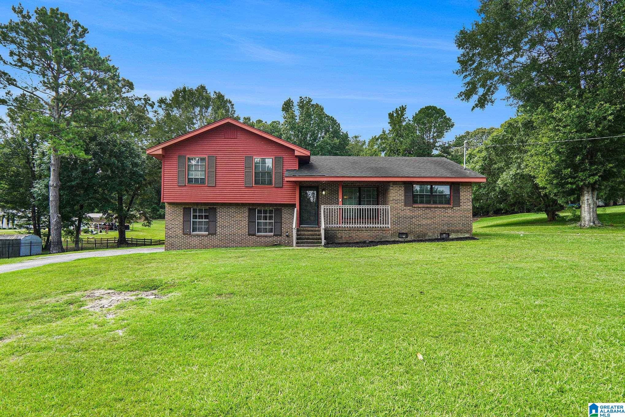 Clanton, AL 35045,503 BROOKWOOD DRIVE