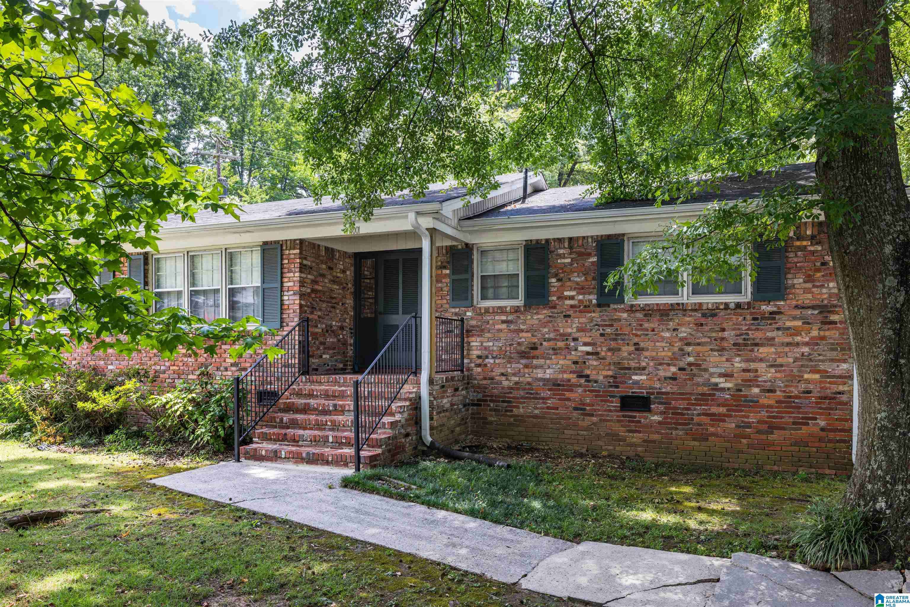 Mountain Brook, AL 35213,4001 MONTCLAIR ROAD #4001