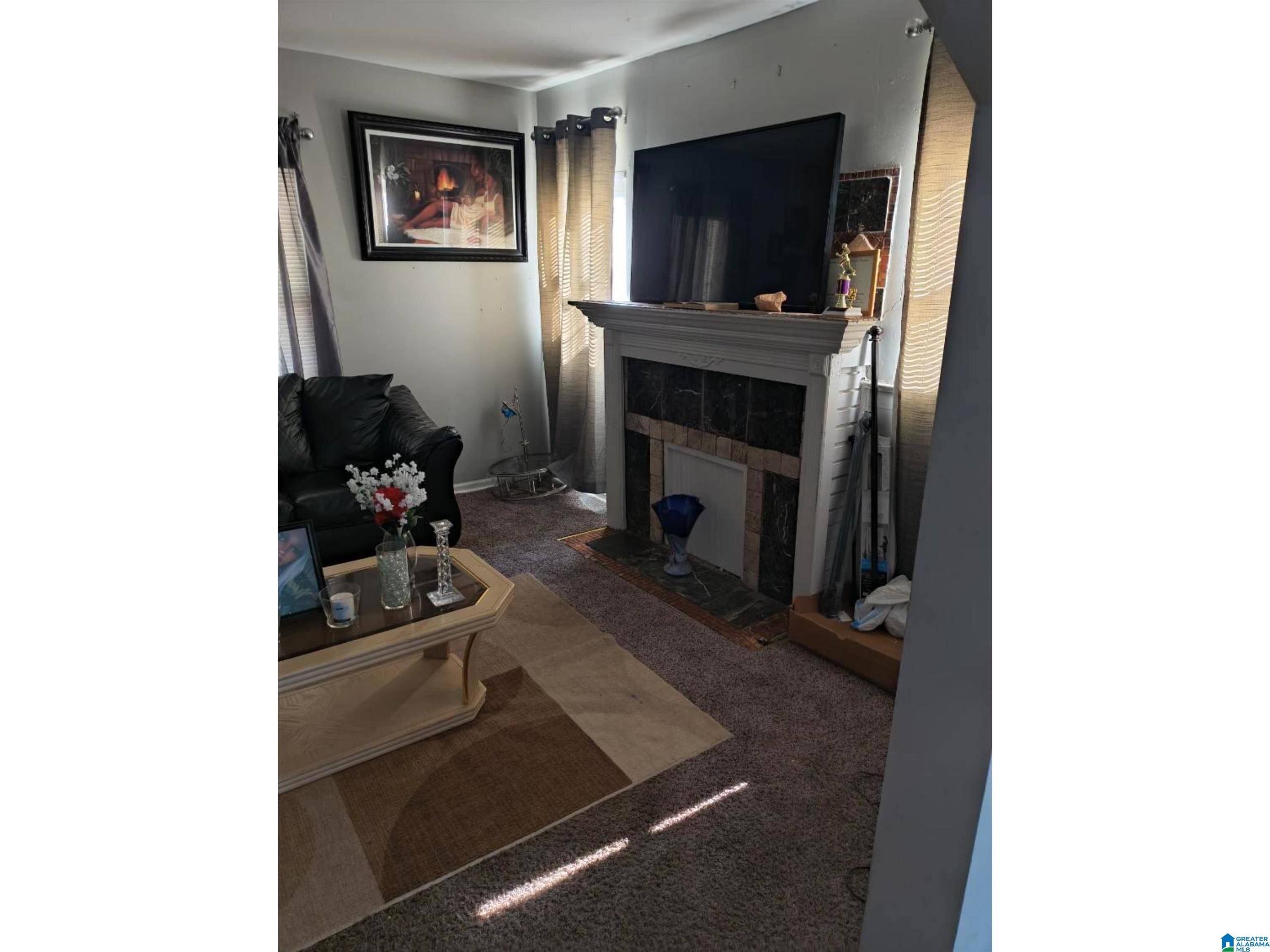 Bessemer, AL 35022,718 OAK STREET