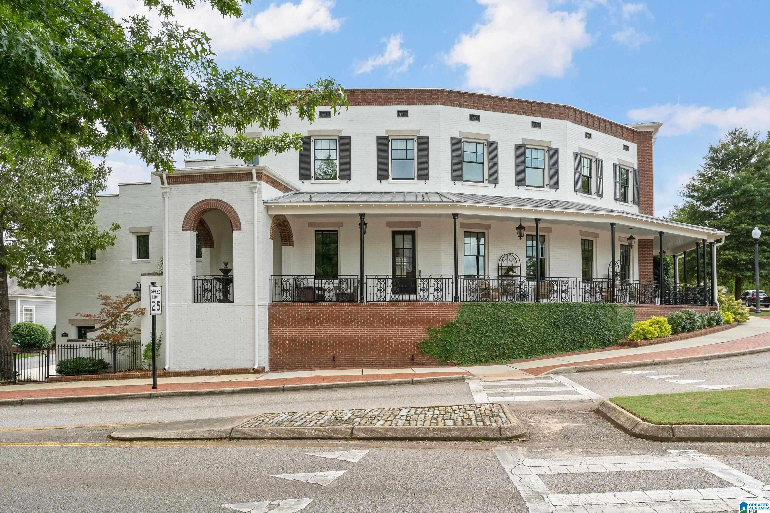 Hoover, AL 35226,622 PRESERVE PARKWAY