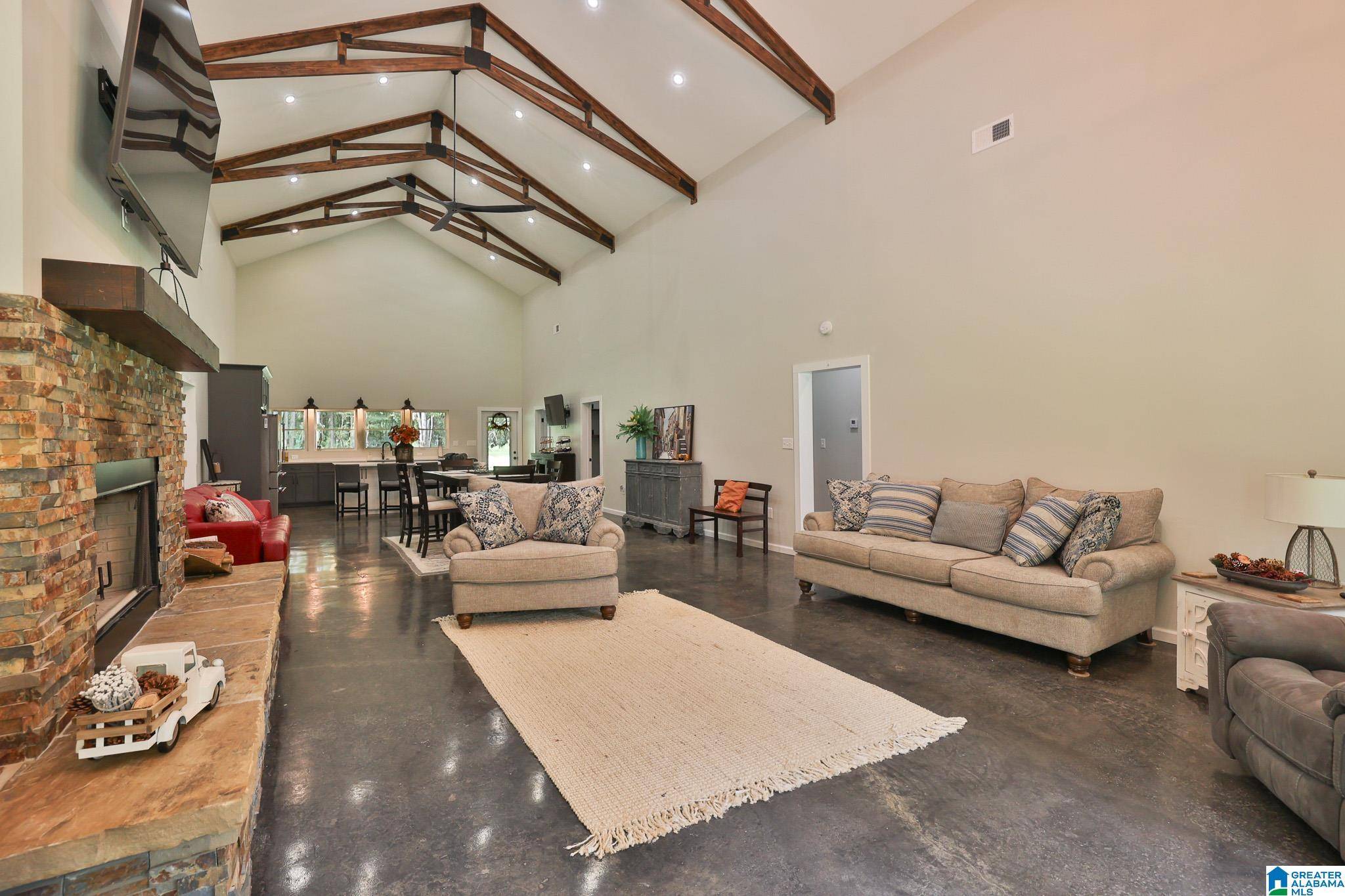 Ashville, AL 35953,120 MISSISSIPPI DRIVE