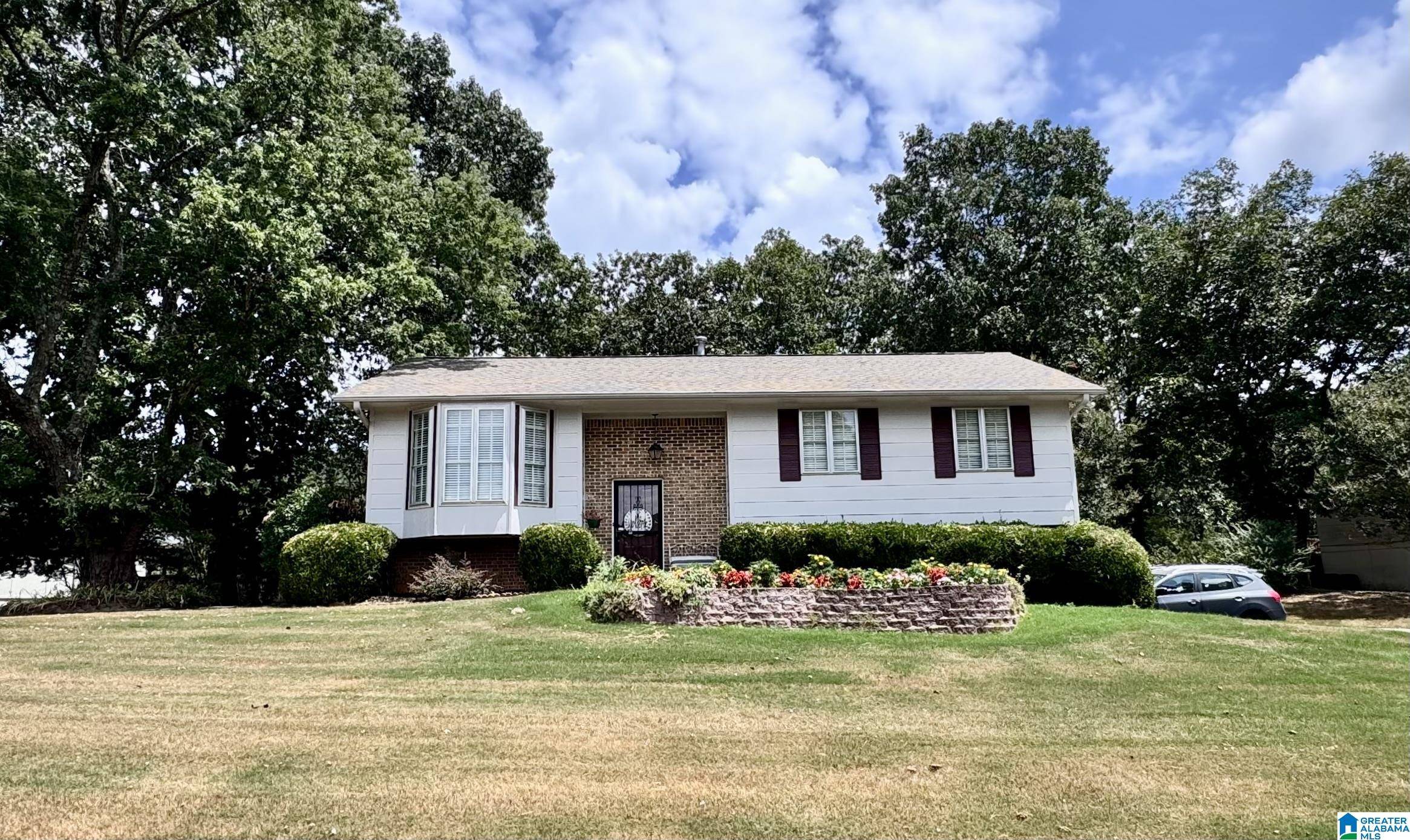 Gardendale, AL 35071,1717 GARDENRIDGE ROAD