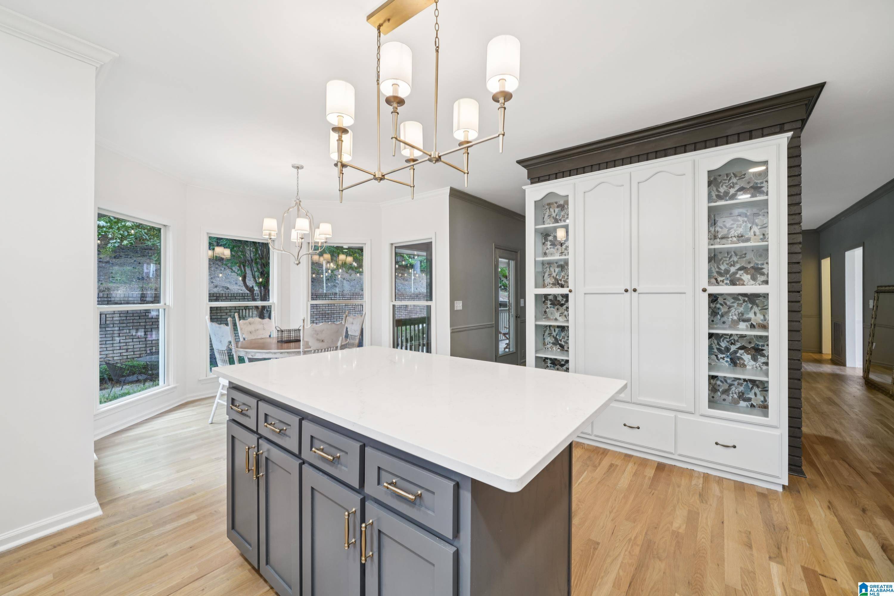 Birmingham, AL 35242,3028 BROOKHILL DRIVE