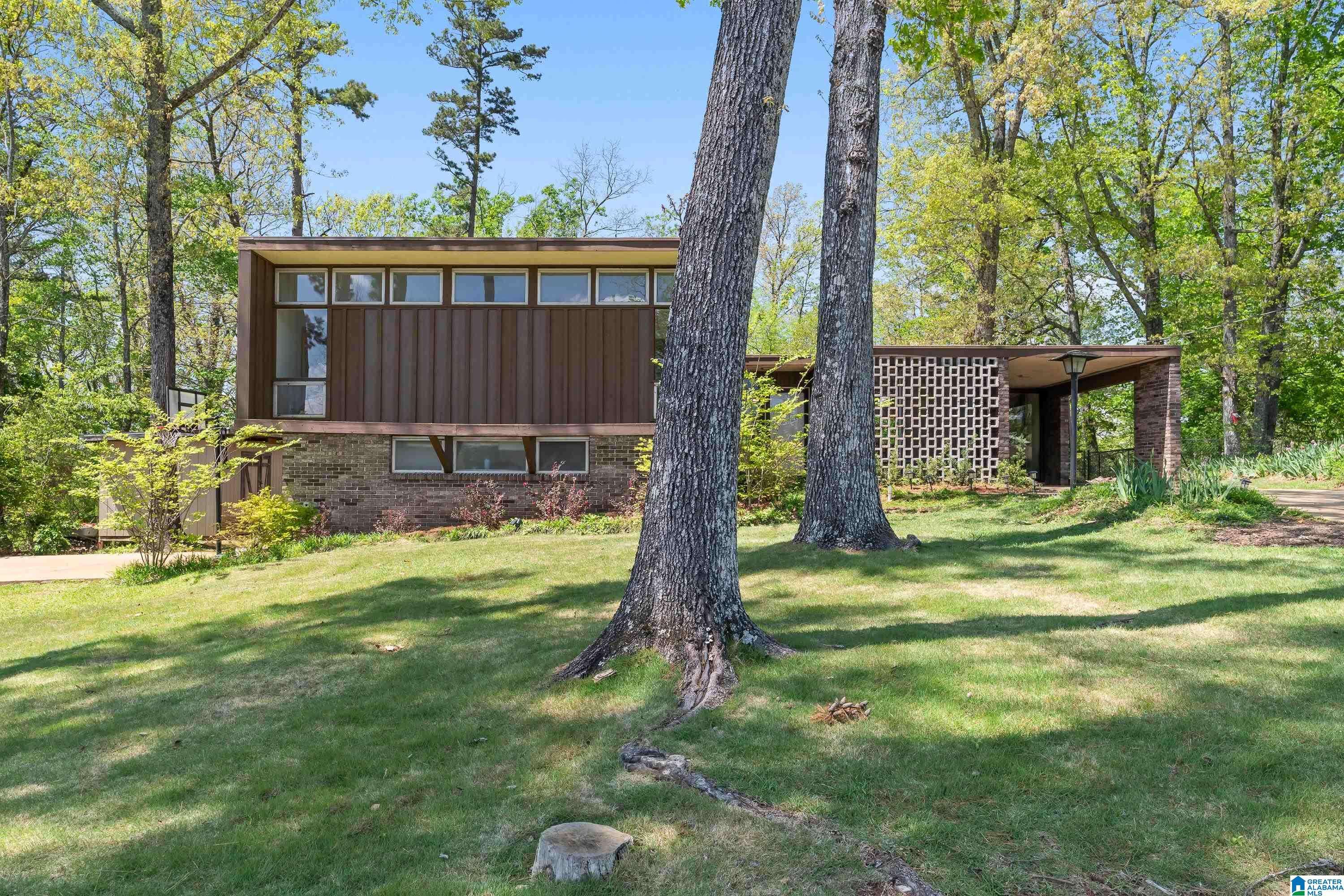 Hoover, AL 35226,2420 REGENT LANE