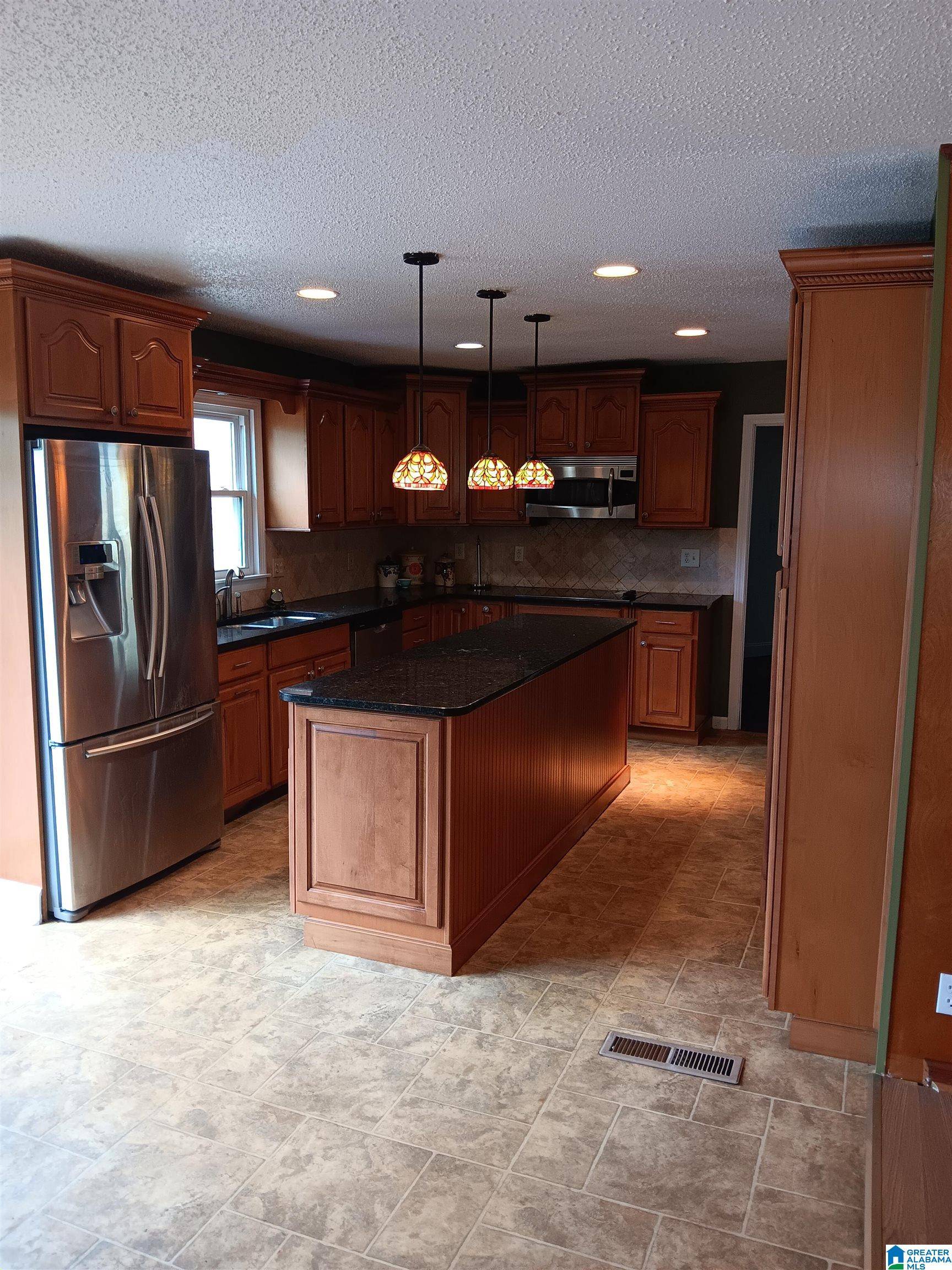 Center Point, AL 35215,328 SUNHILL ROAD NW