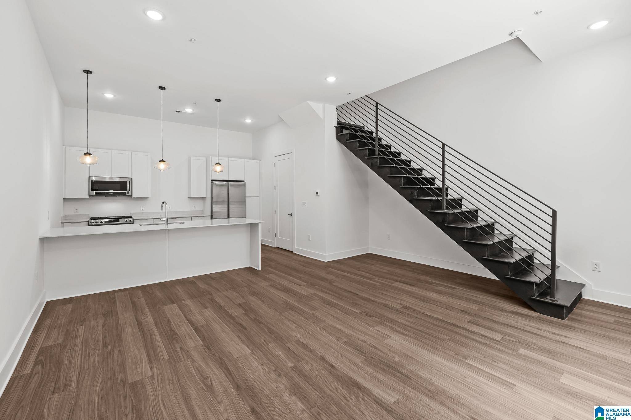 Birmingham, AL 35233,1329 4TH AVENUE S #315