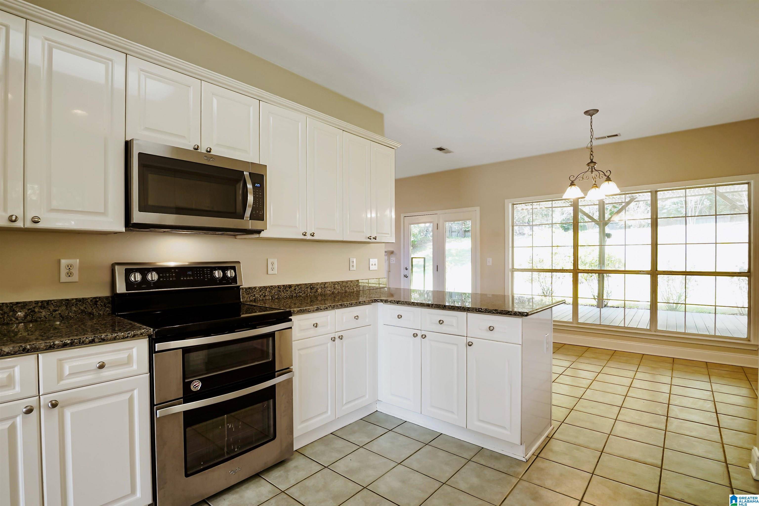 Helena, AL 35080,474 OLD CAHABA WAY