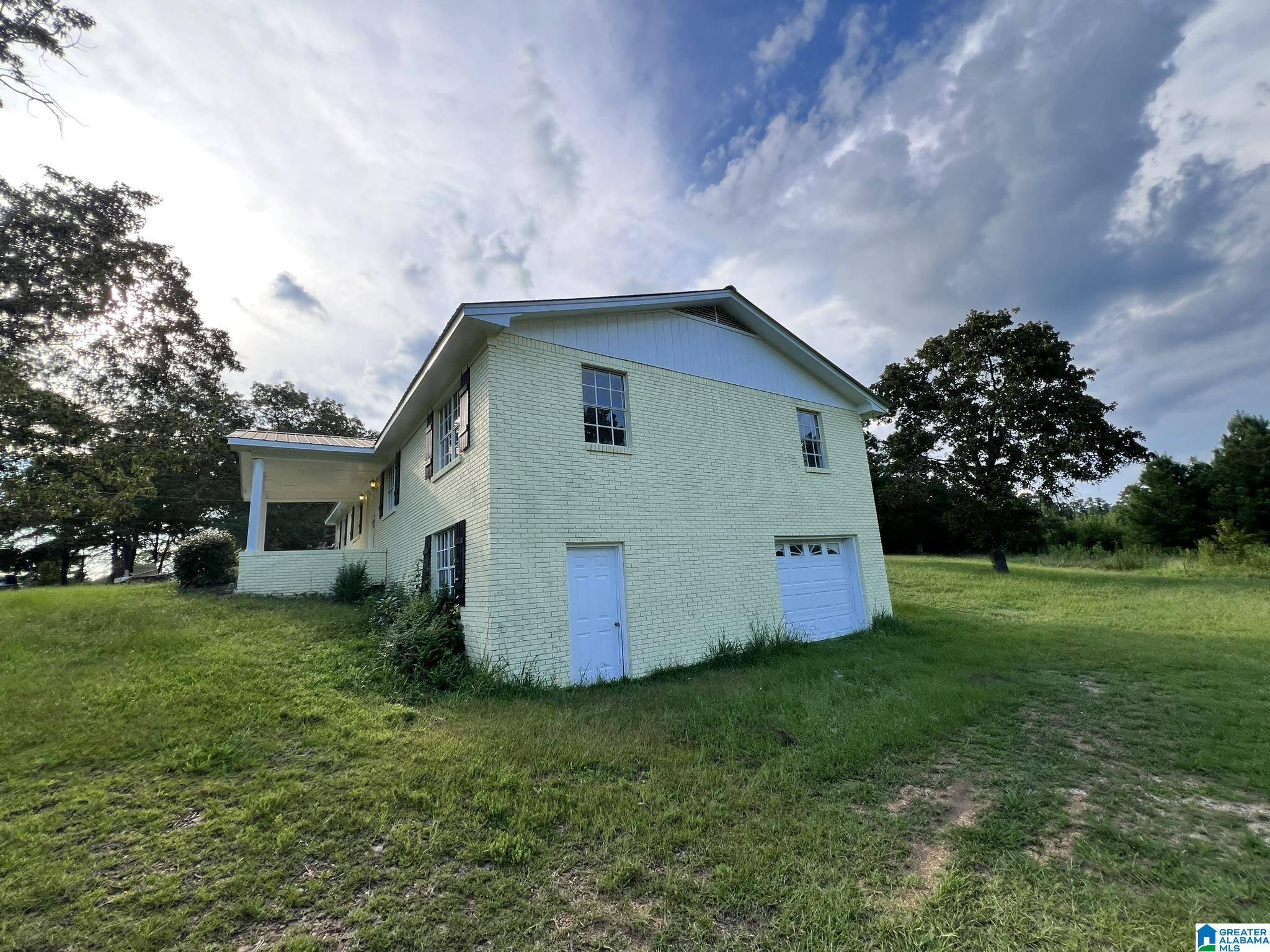 Gadsden, AL 35901,3285 TIDMORE BEND ROAD