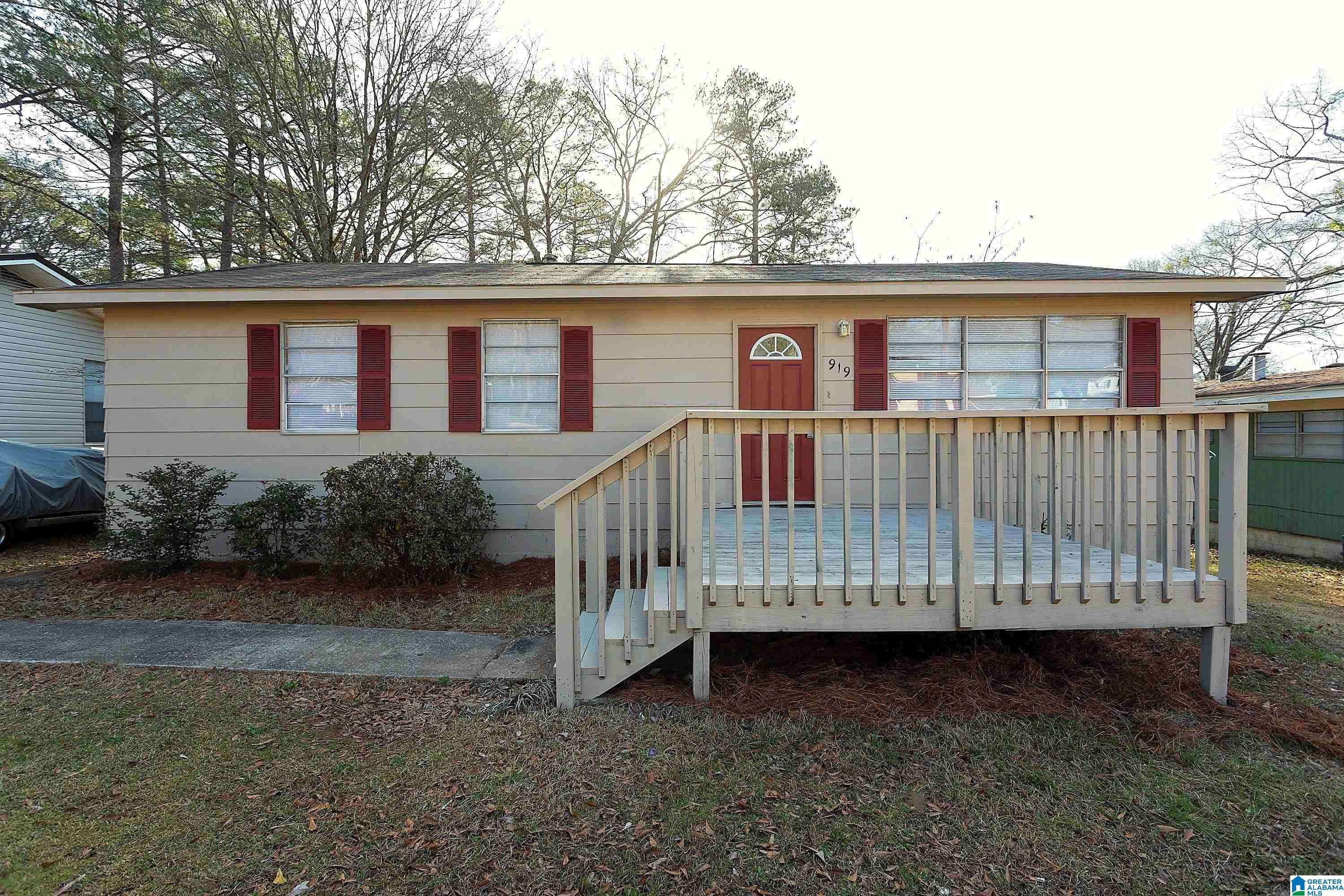 Hueytown, AL 35023,919 27TH AVENUE N
