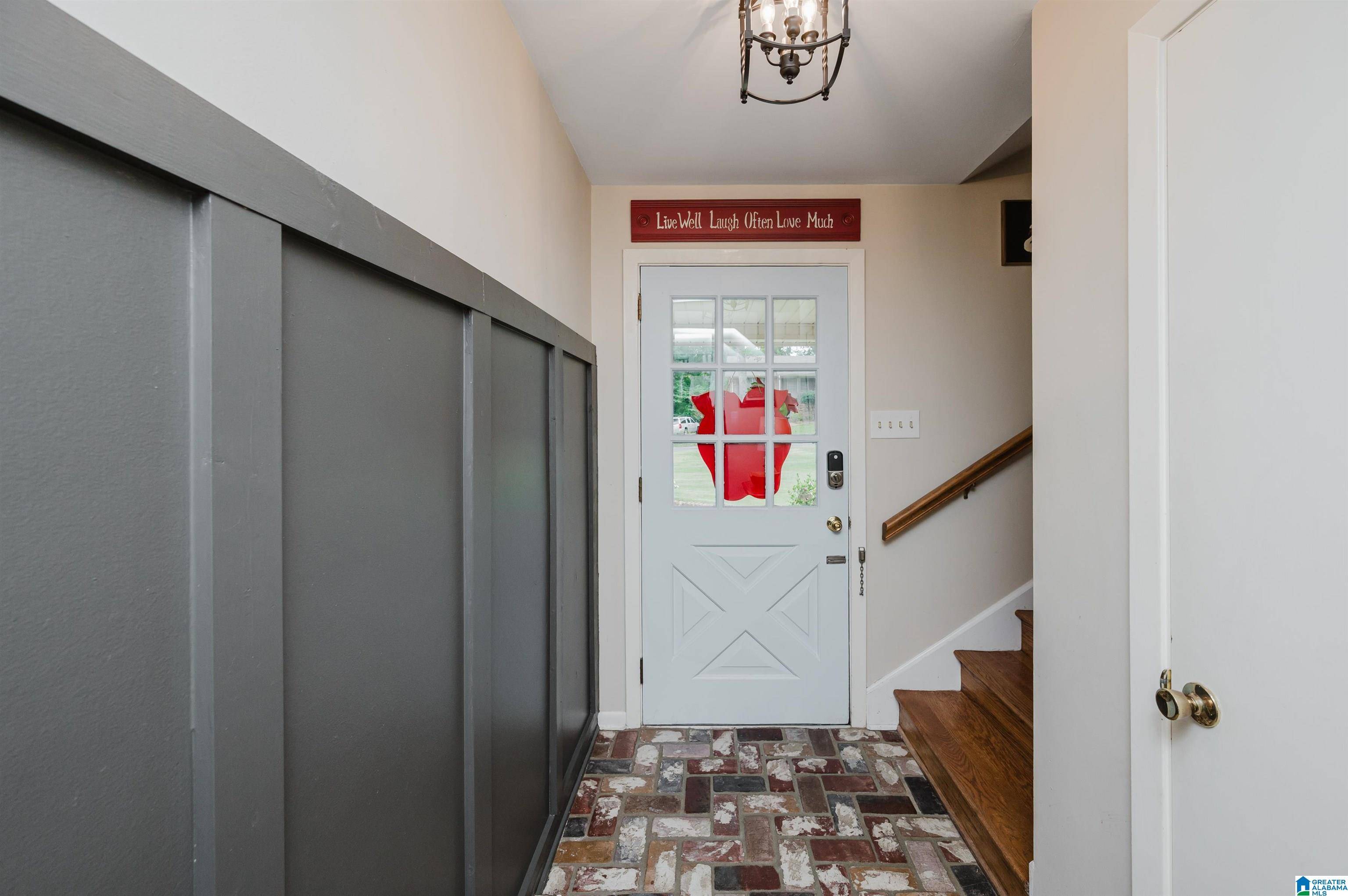 Hoover, AL 35226,2305 BROOKLINE DRIVE