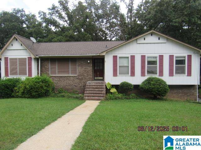 Center Point, AL 35215,2325 6TH STREET NW