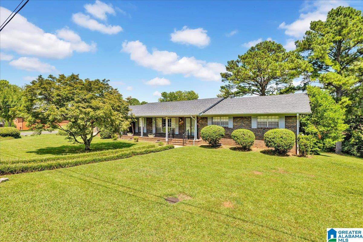 Bessemer, AL 35022,1055 BARCLAY DRIVE