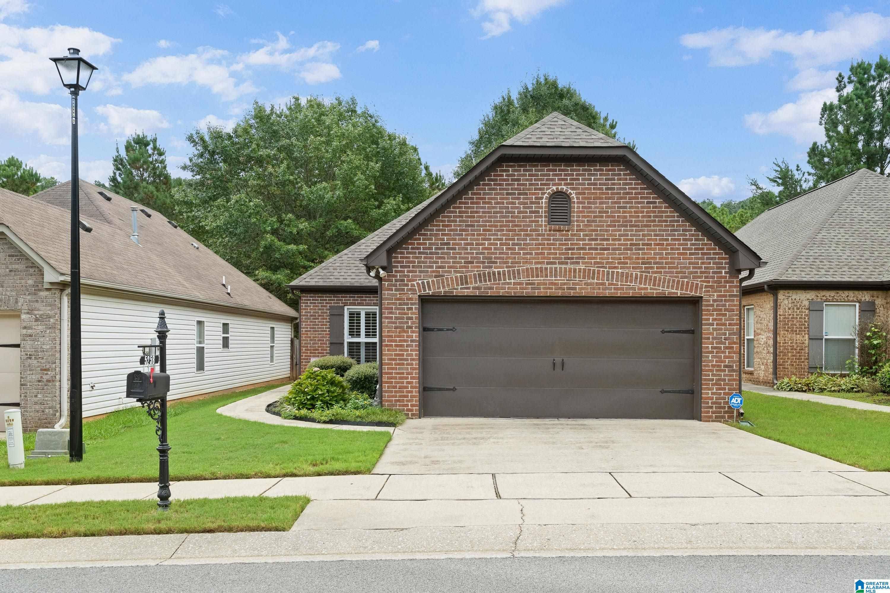 Hoover, AL 35226,5258 COTTAGE LANE