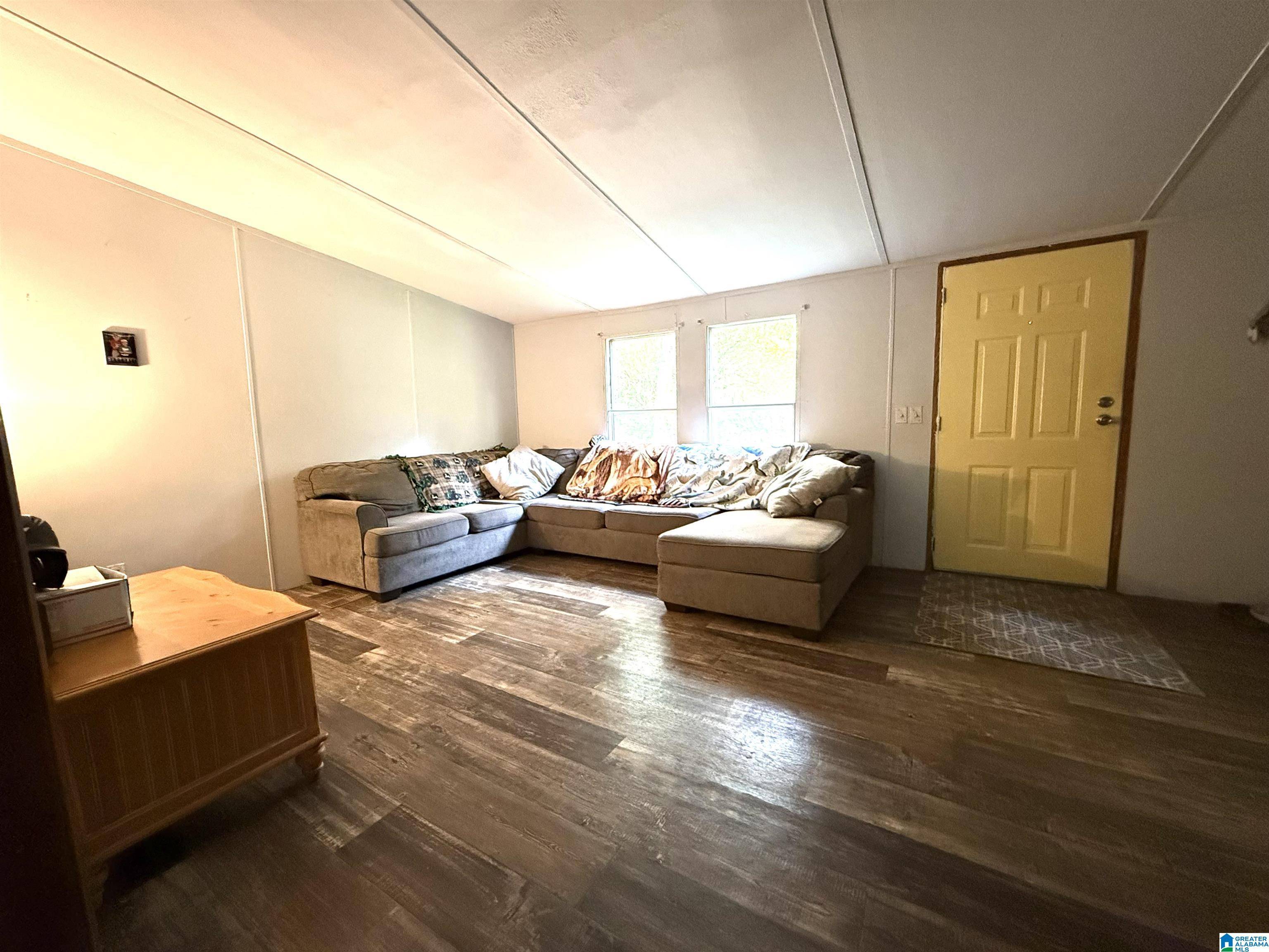 Hanceville, AL 35077,107 GARDEN CITY HEIGHTS STREET NE