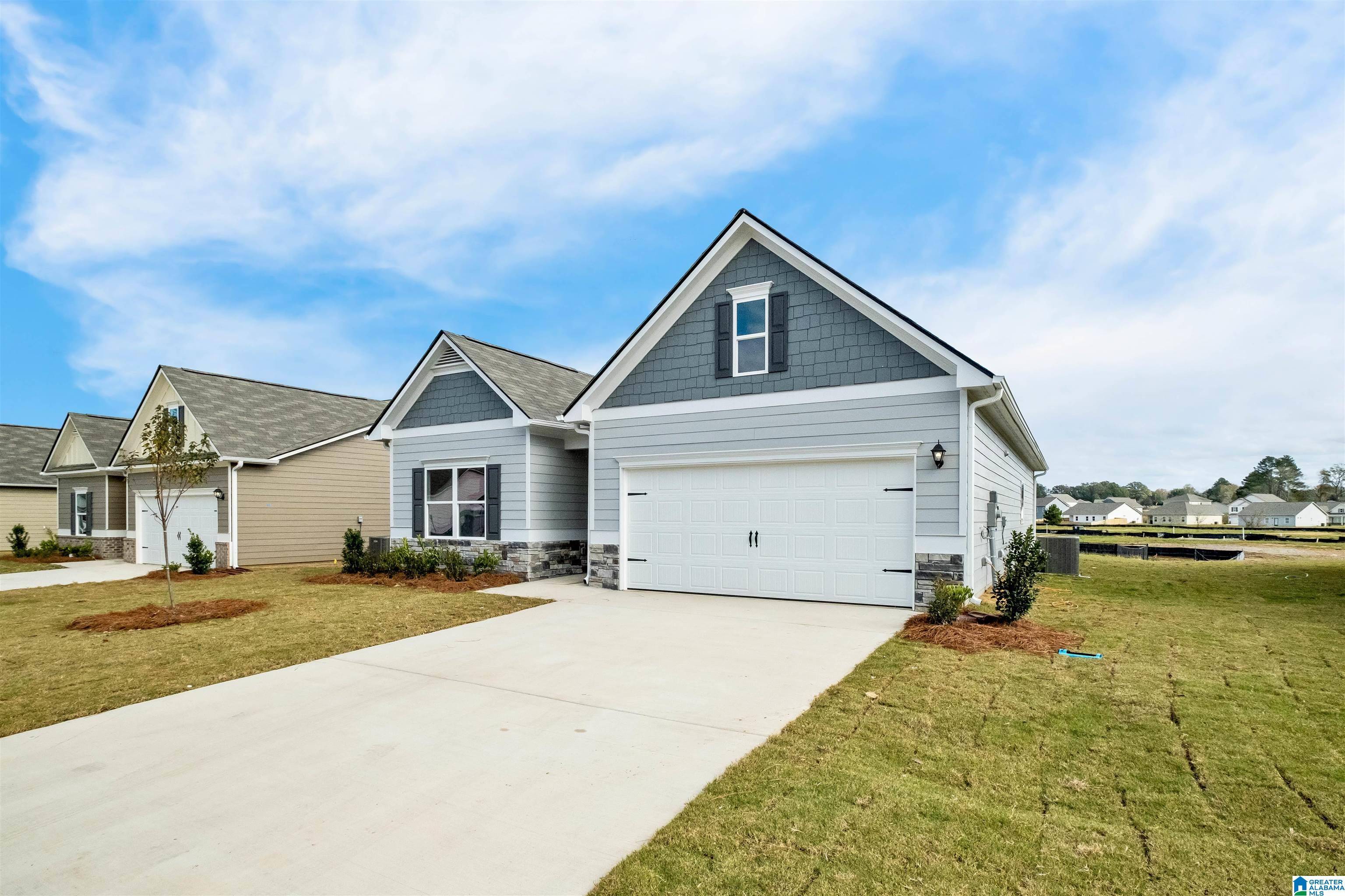 Bessemer, AL 35022,5477 HEADWINDS LANE