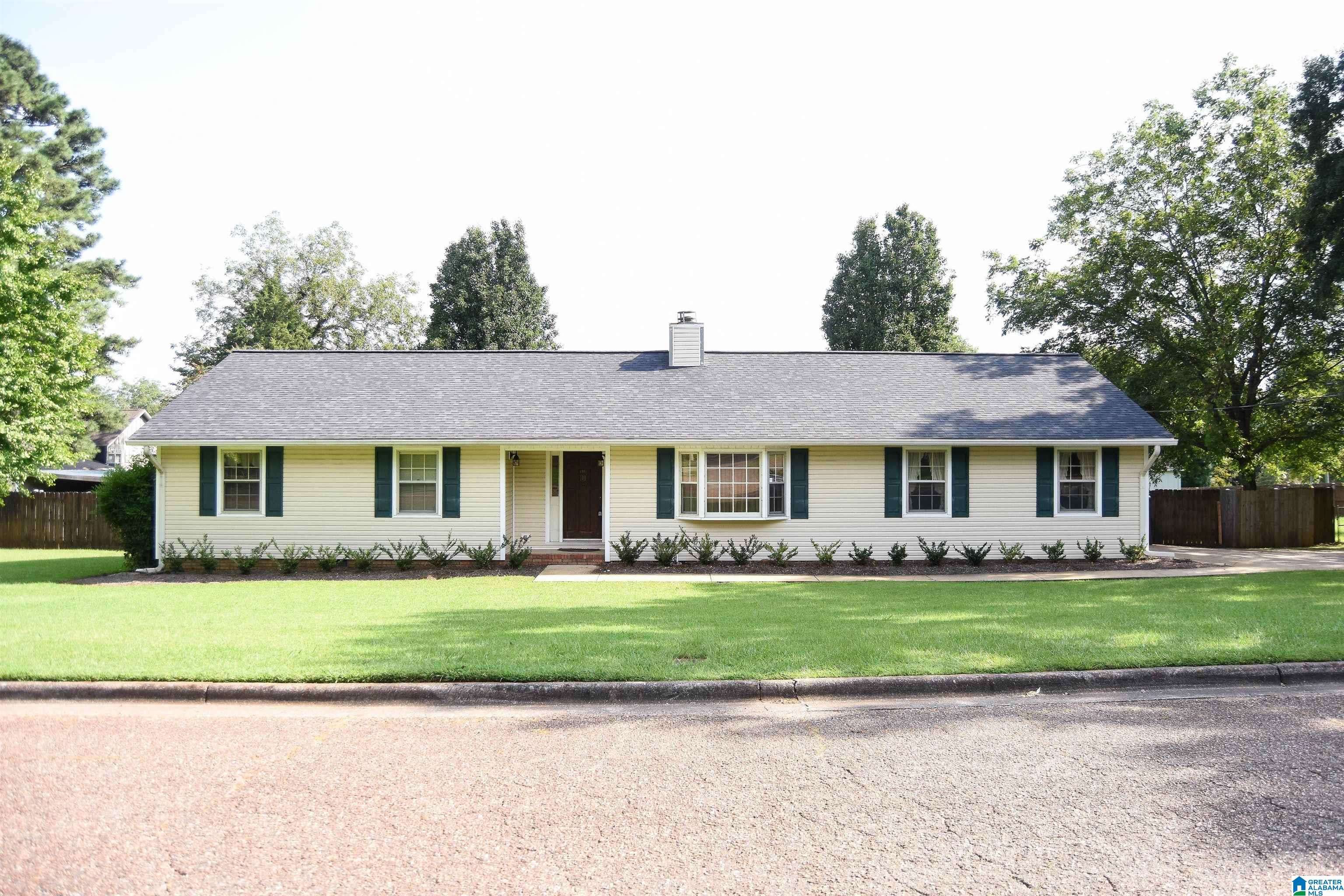 Anniston, AL 36207,3910 DUNDEE STREET