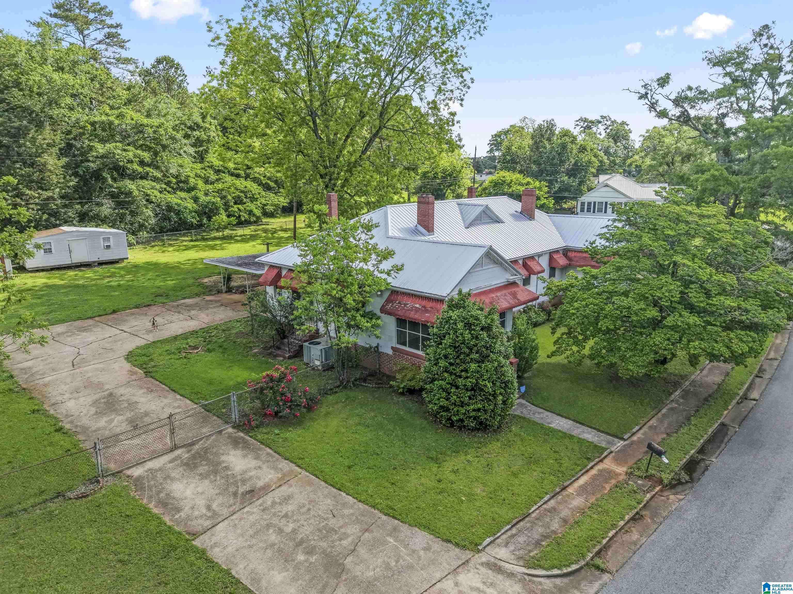 Talladega, AL 35160,315 W PARKWAY AVENUE