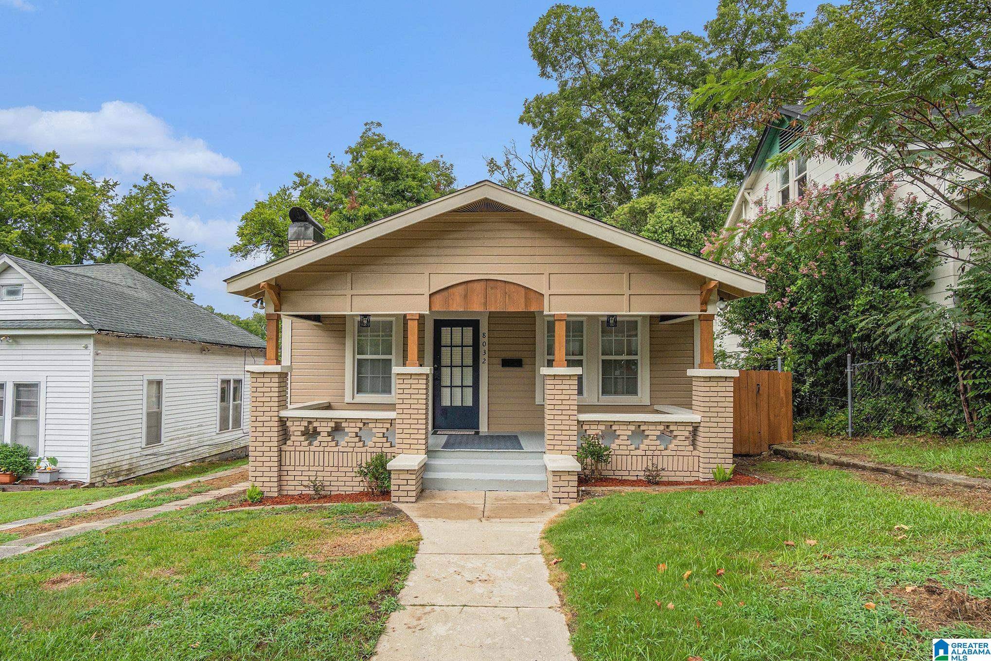 Birmingham, AL 35206,8032 5TH AVENUE S