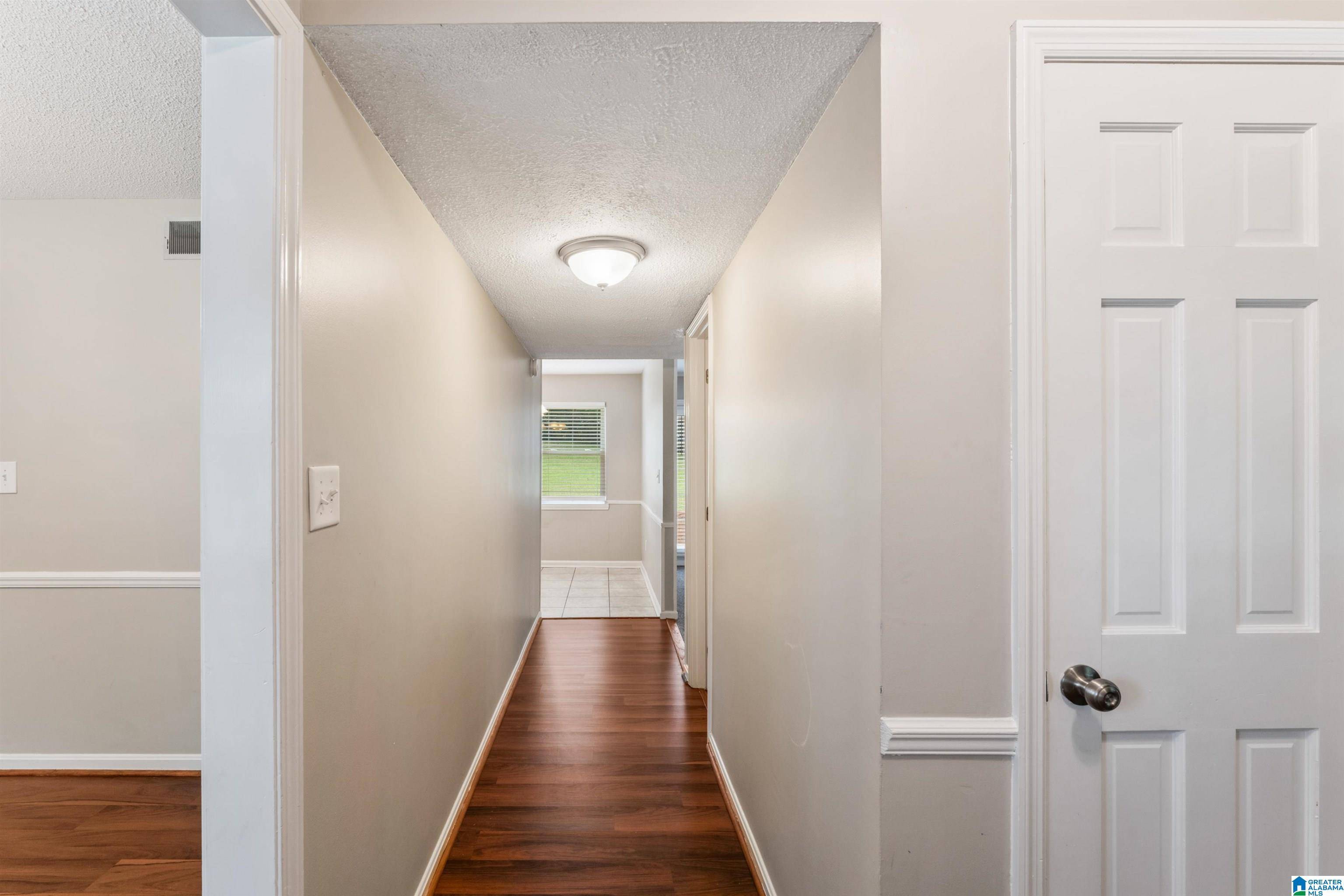 Birmingham, AL 35235,1829 CREELY DRIVE