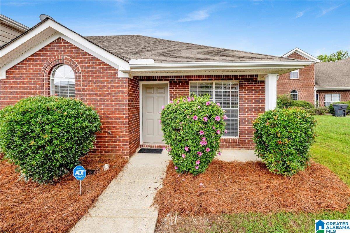 Calera, AL 35040,513 WATERFORD LAKE CIRCLE