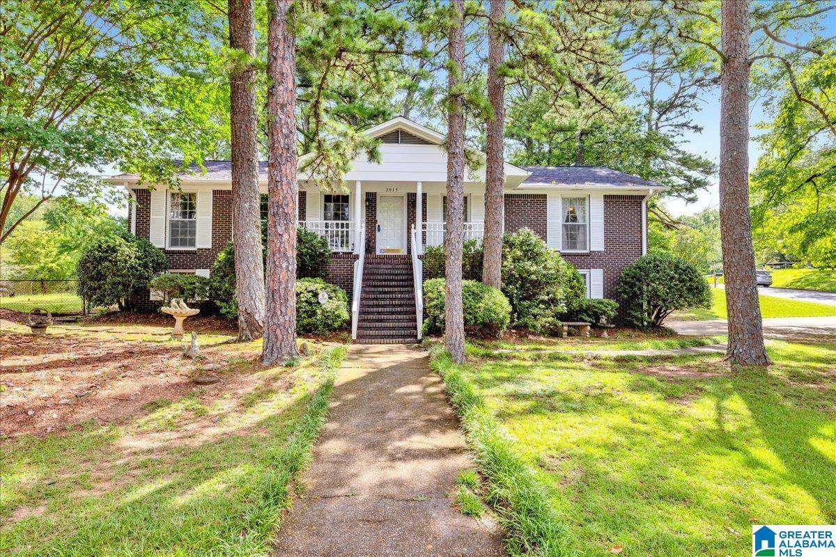 Center Point, AL 35215,2015 4TH STREET NE