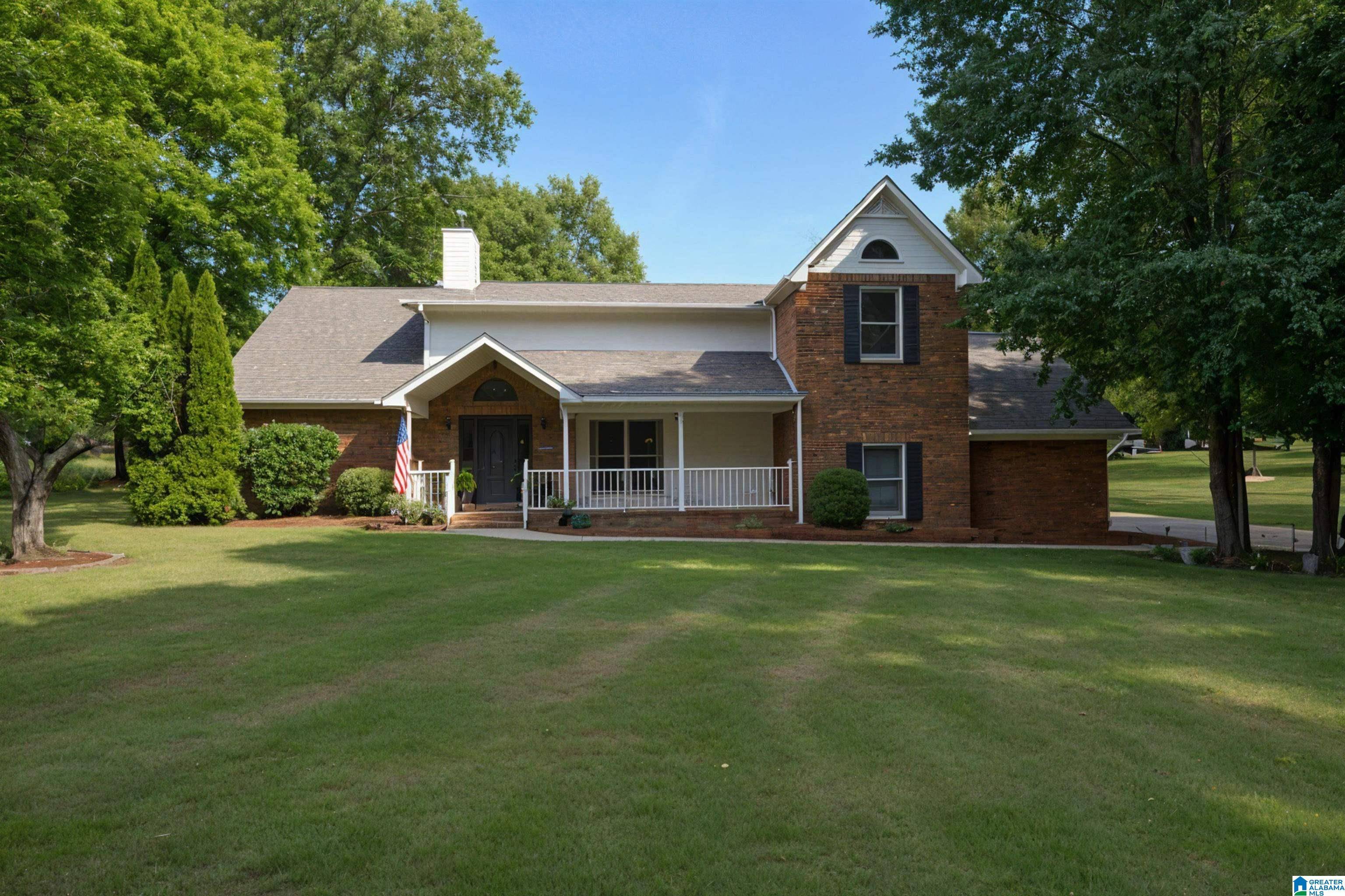 Adamsville, AL 35005,4004 POPLAR DRIVE