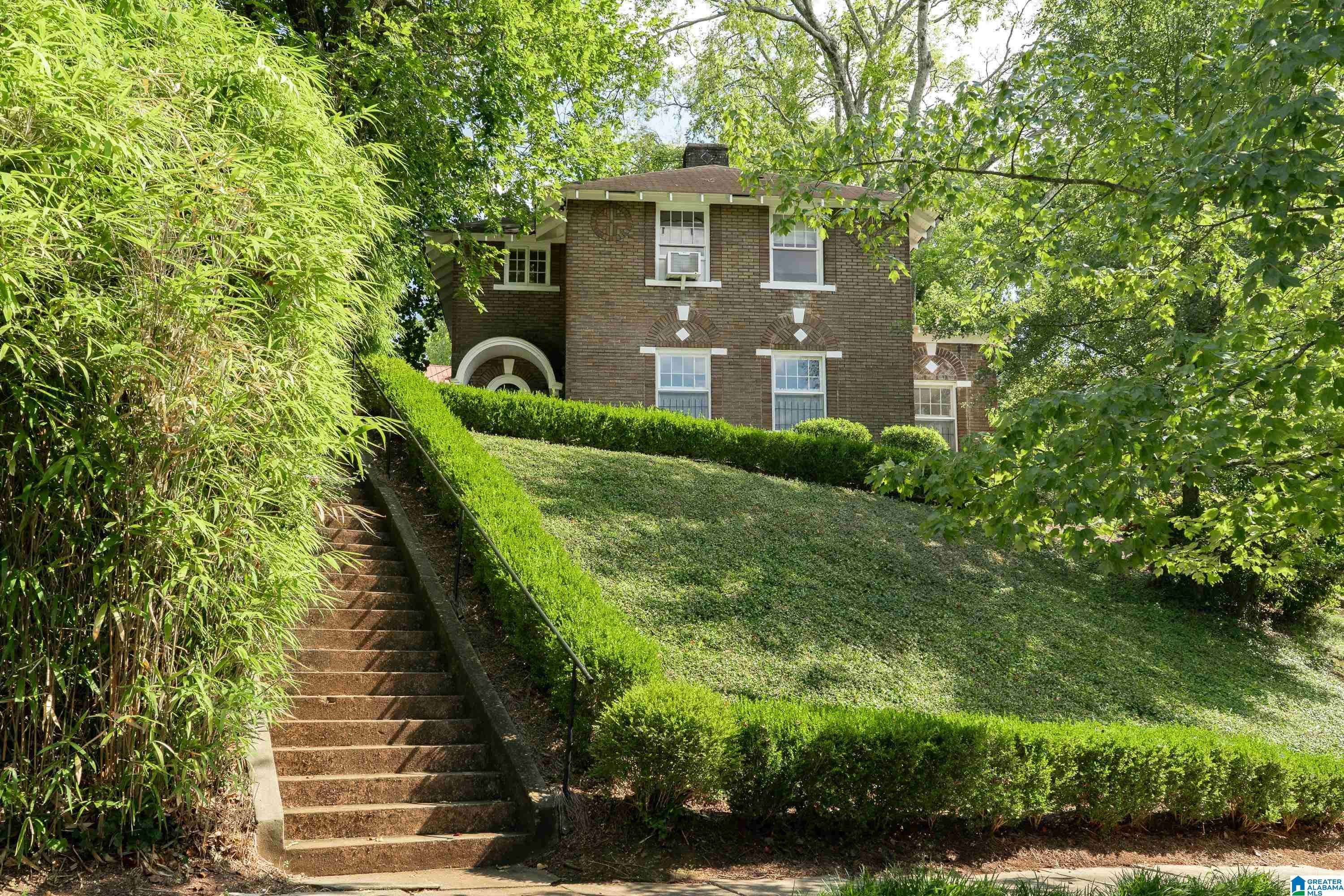 Birmingham, AL 35205,3031 13TH AVENUE S