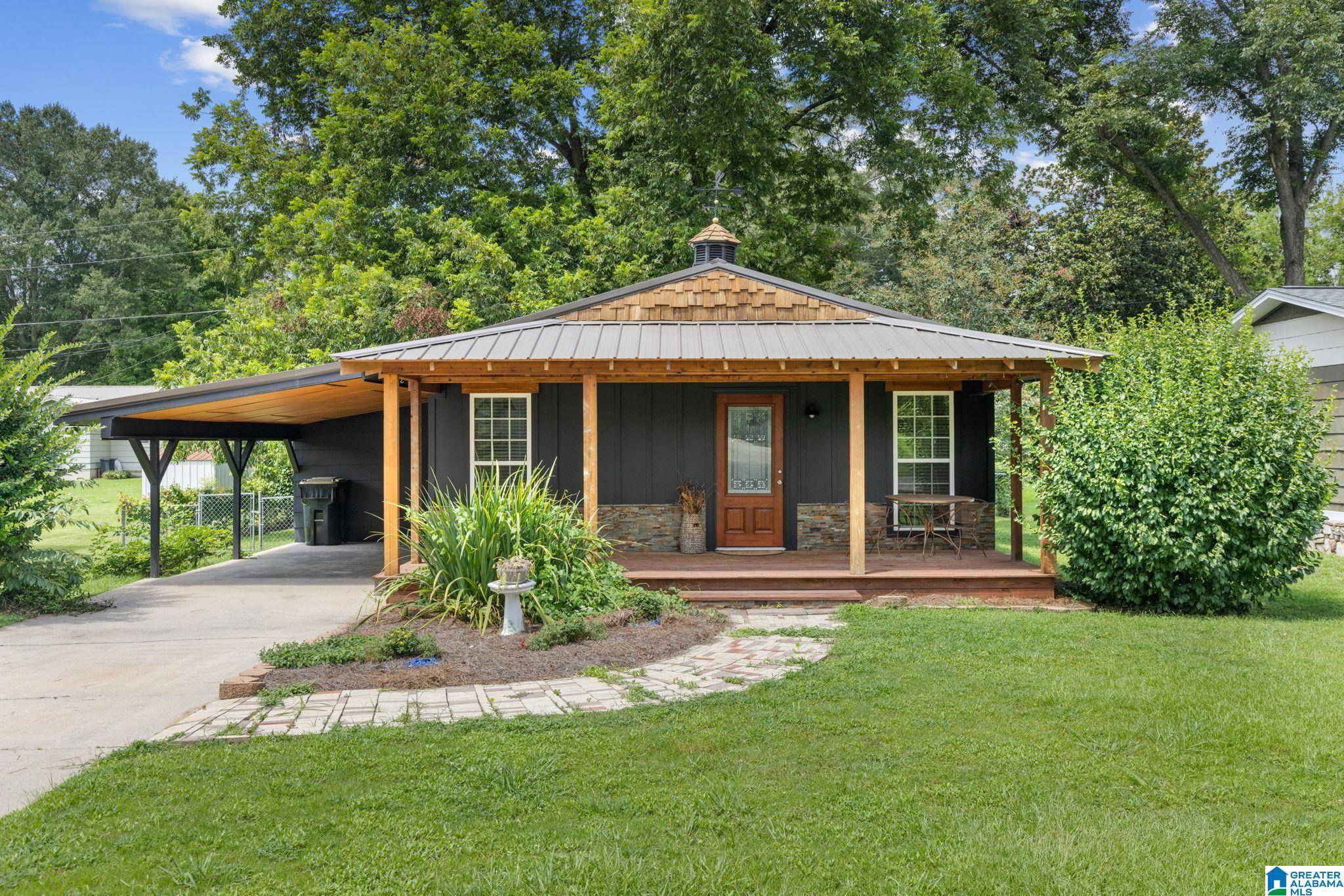 Cullman, AL 35055,615 ALABAMA AVENUE SE