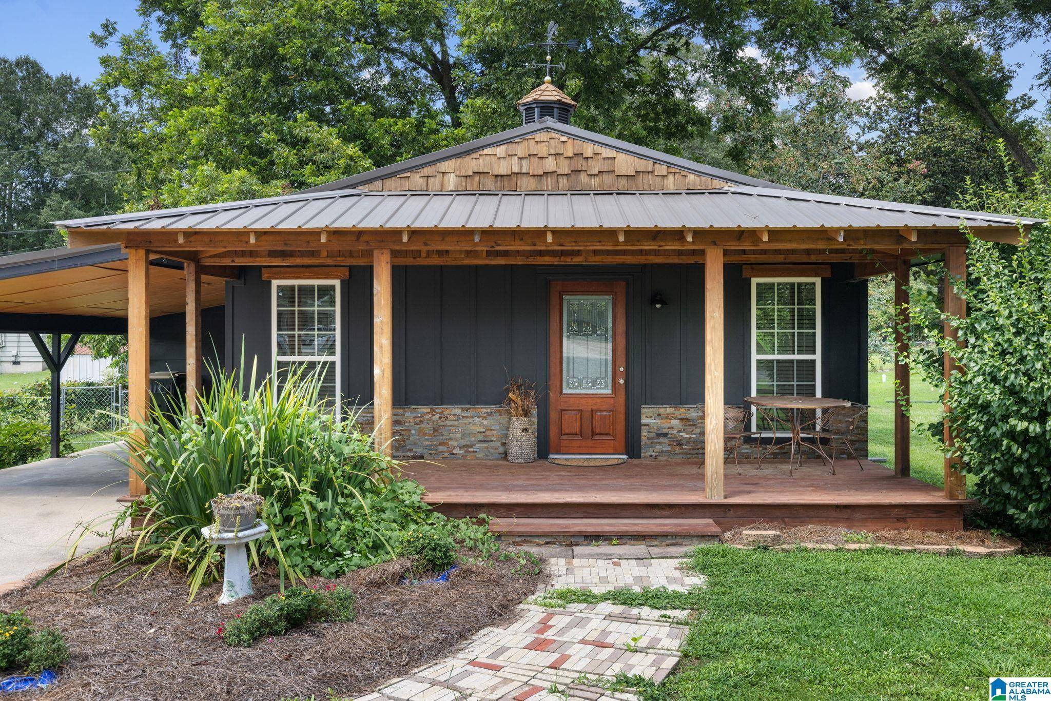Cullman, AL 35055,615 ALABAMA AVENUE SE