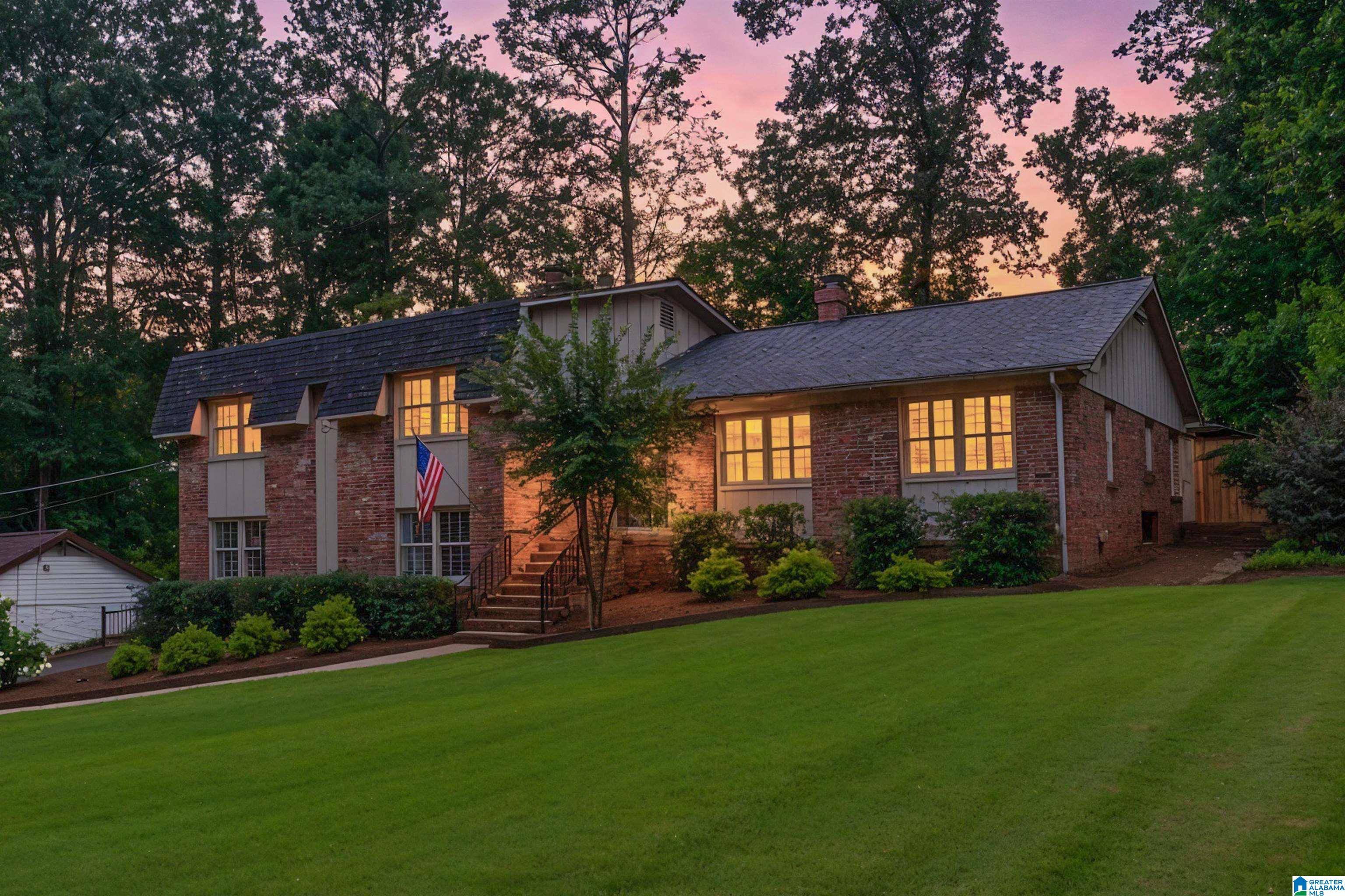 Mountain Brook, AL 35243,3404 RIVER BEND ROAD