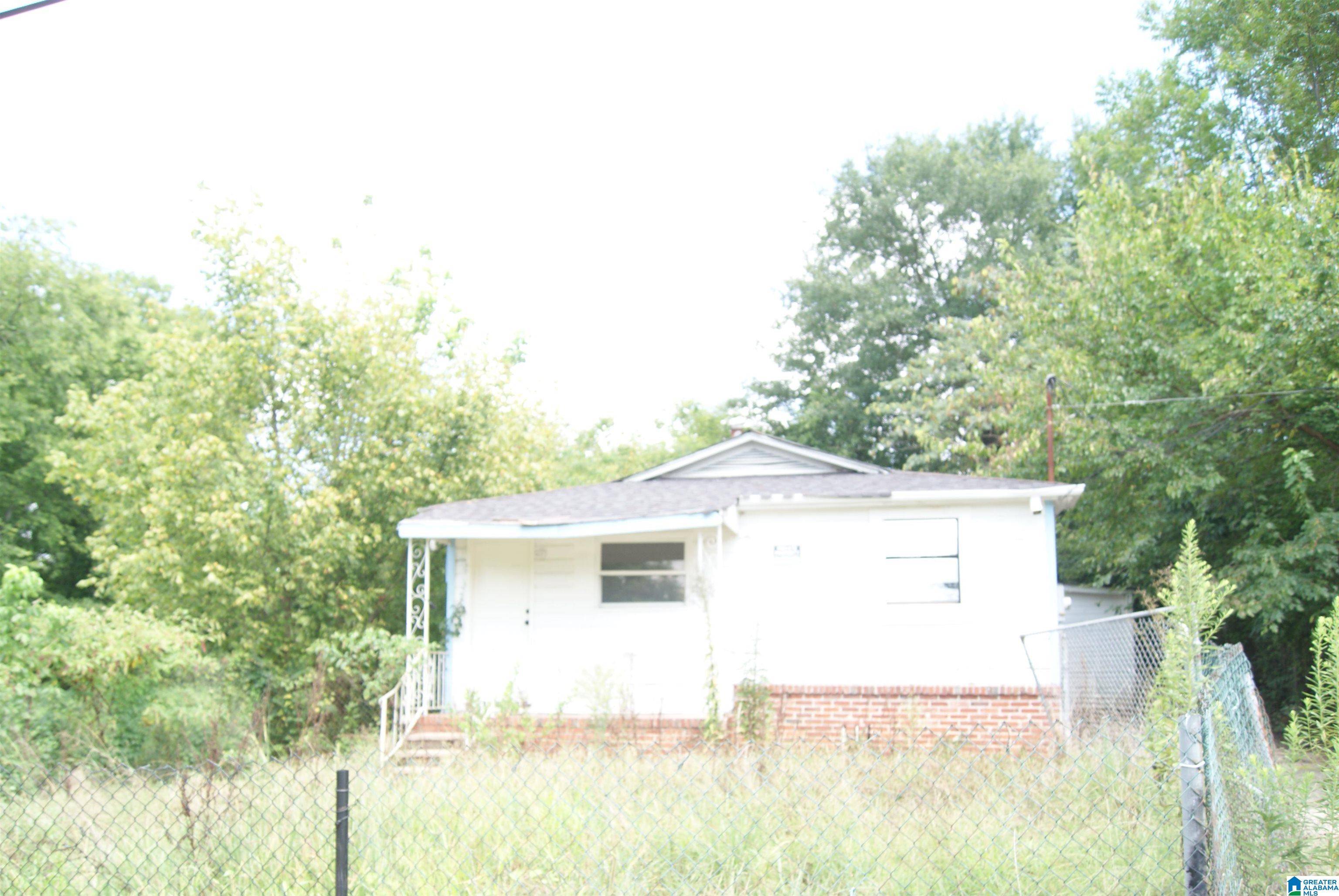 Birmingham, AL 35214,909 AVENUE M