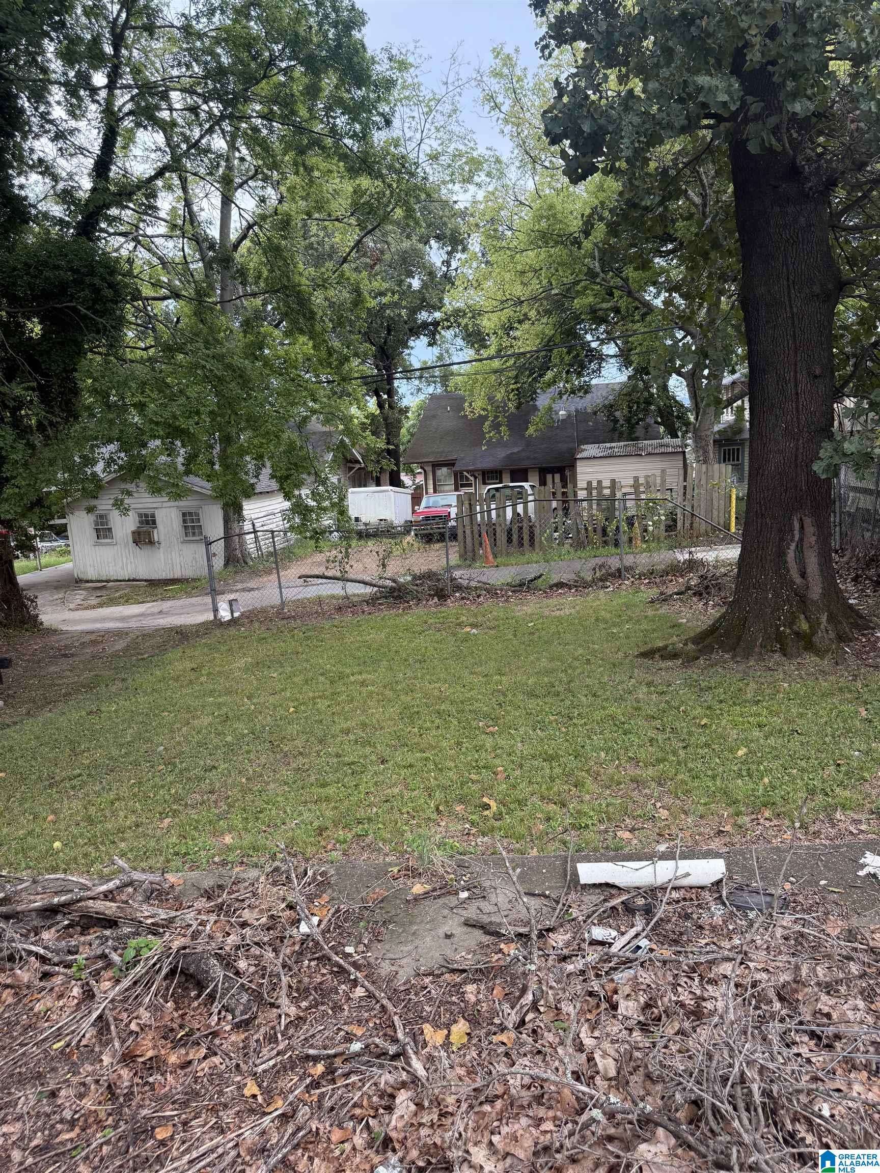Birmingham, AL 35204,1109 W 8TH AVENUE W