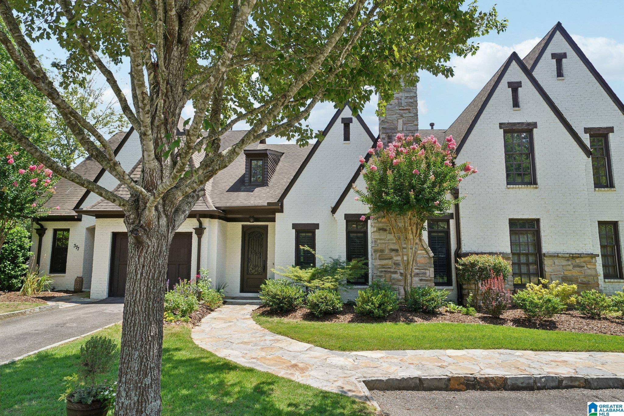 Hoover, AL 35216,373 HERITAGE DRIVE