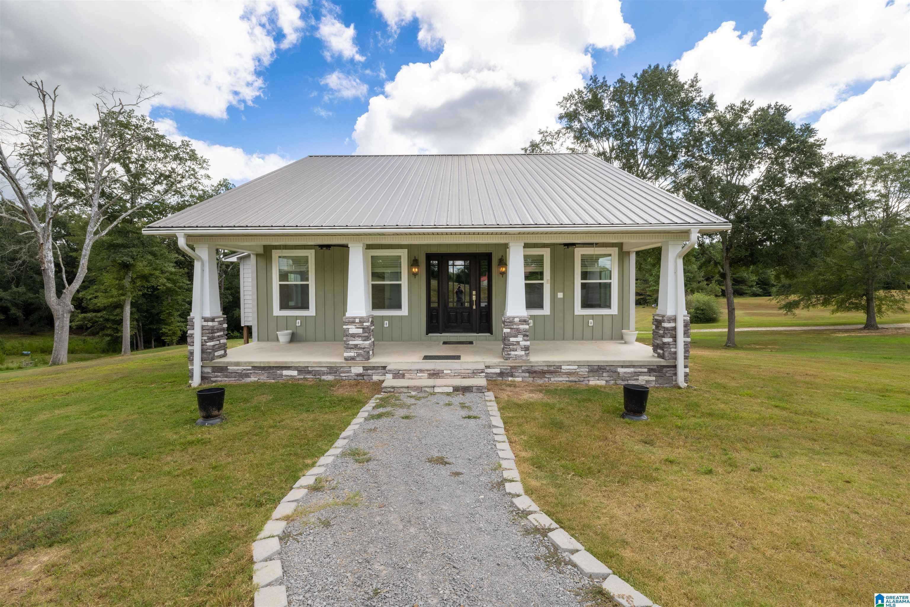Haleyville, AL 35565,1525 14TH AVENUE