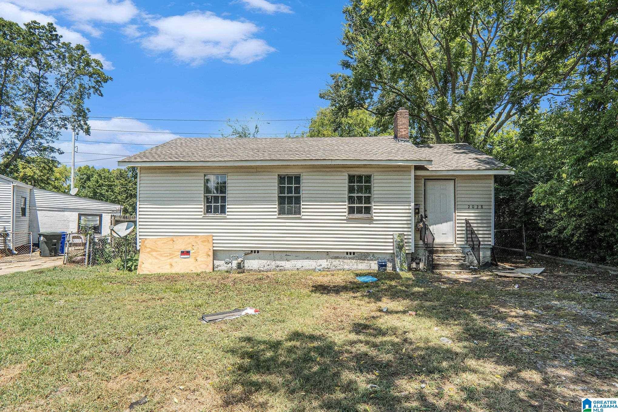 Birmingham, AL 35211,2028 LEE TERRACE SW