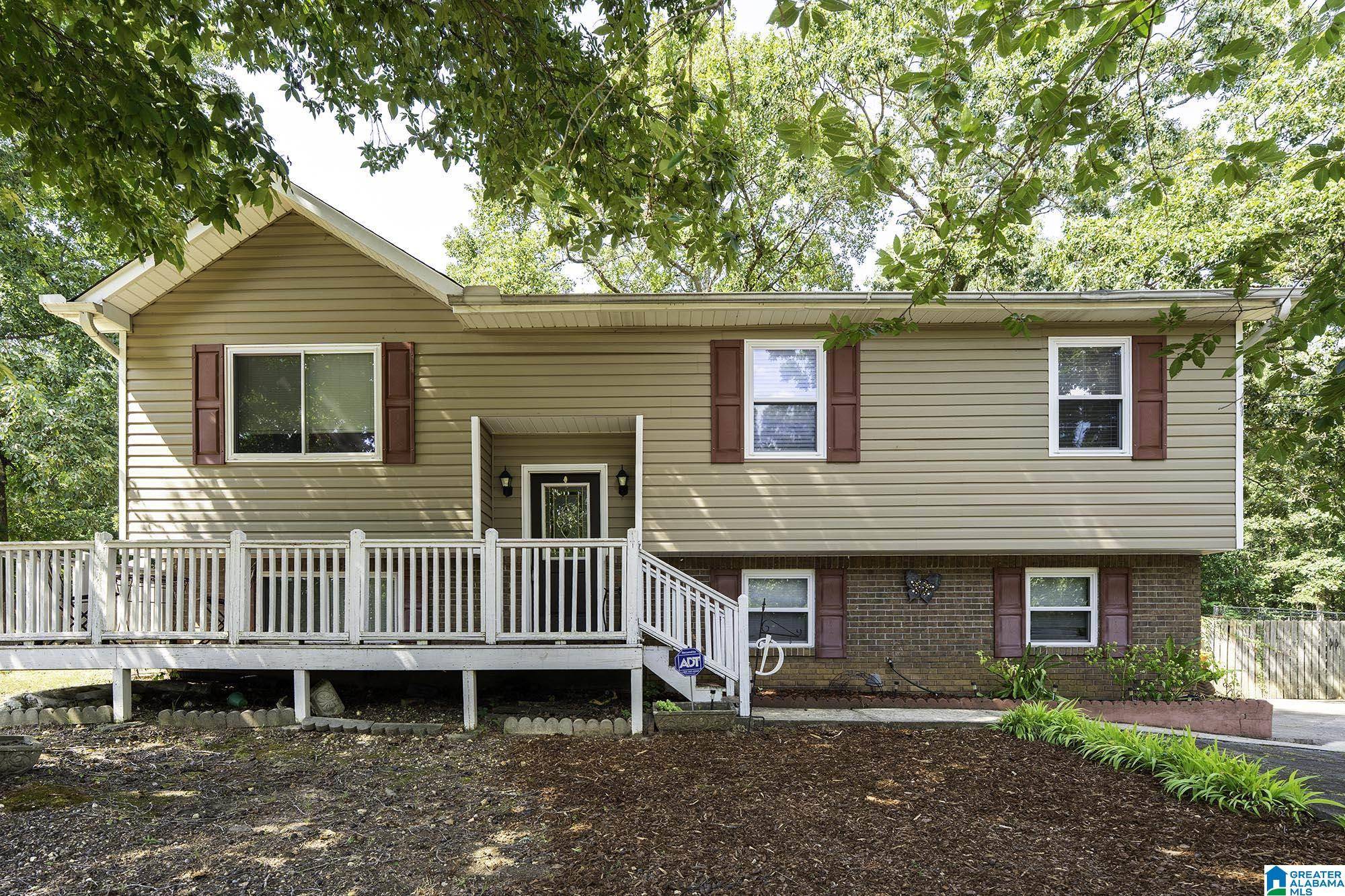 Pinson, AL 35126,5162 LAMPLIGHTER DRIVE