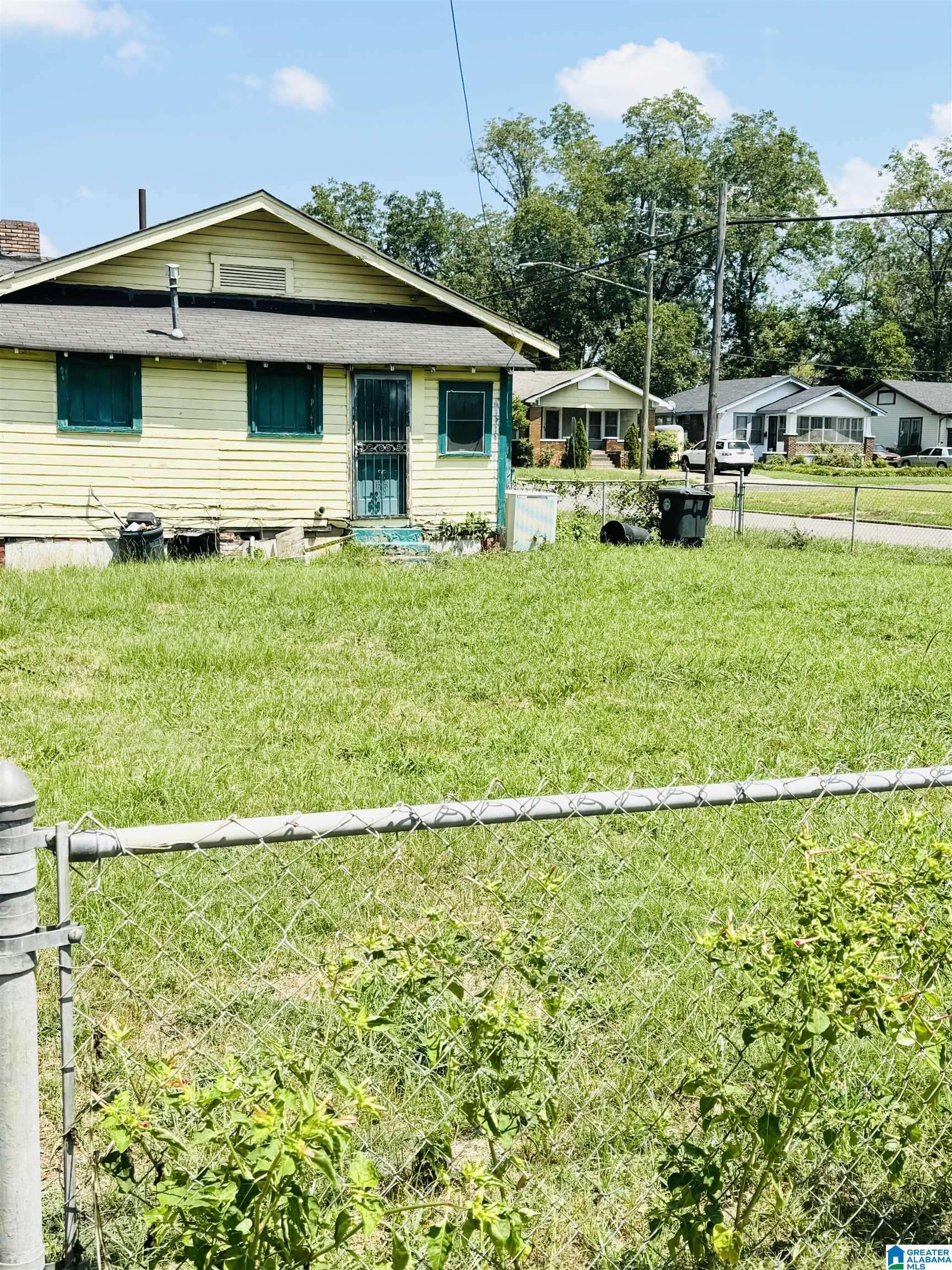 Birmingham, AL 35208,1639 51ST STREET
