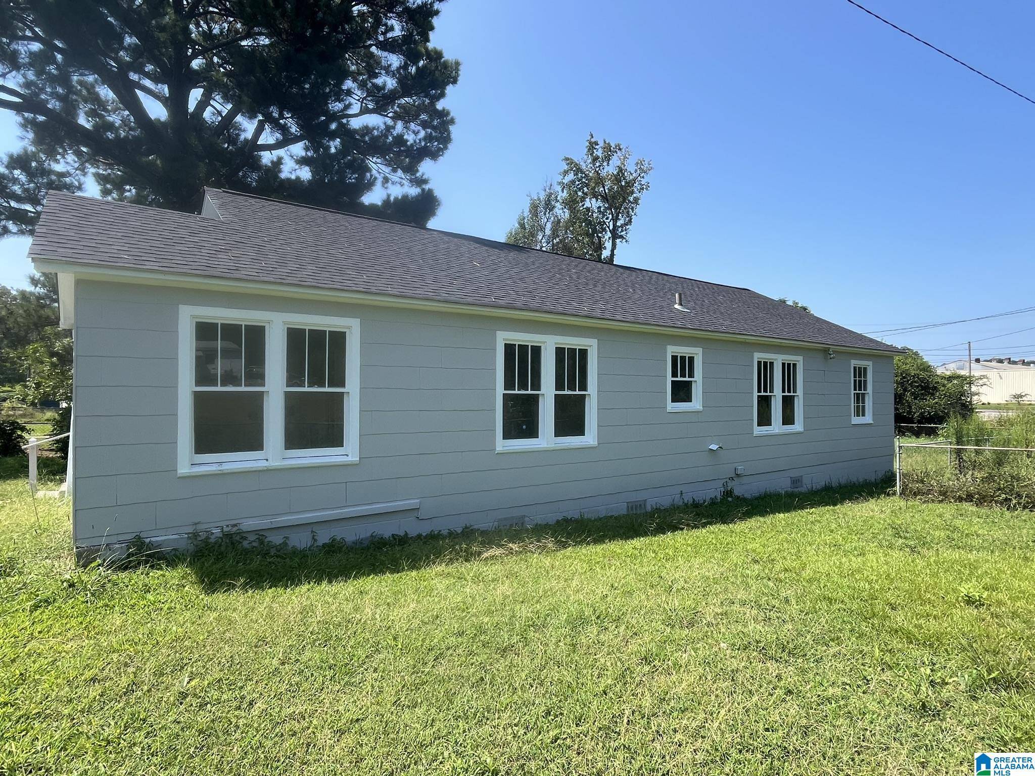 Sylacauga, AL 35150,9 N CANNON AVENUE N