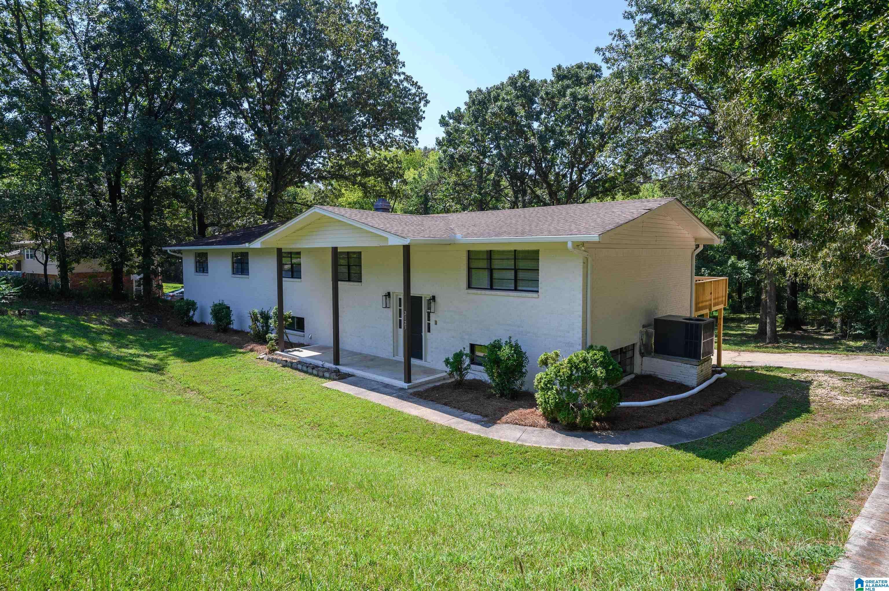 Fultondale, AL 35068,2123 RIDGEBROOK ROAD